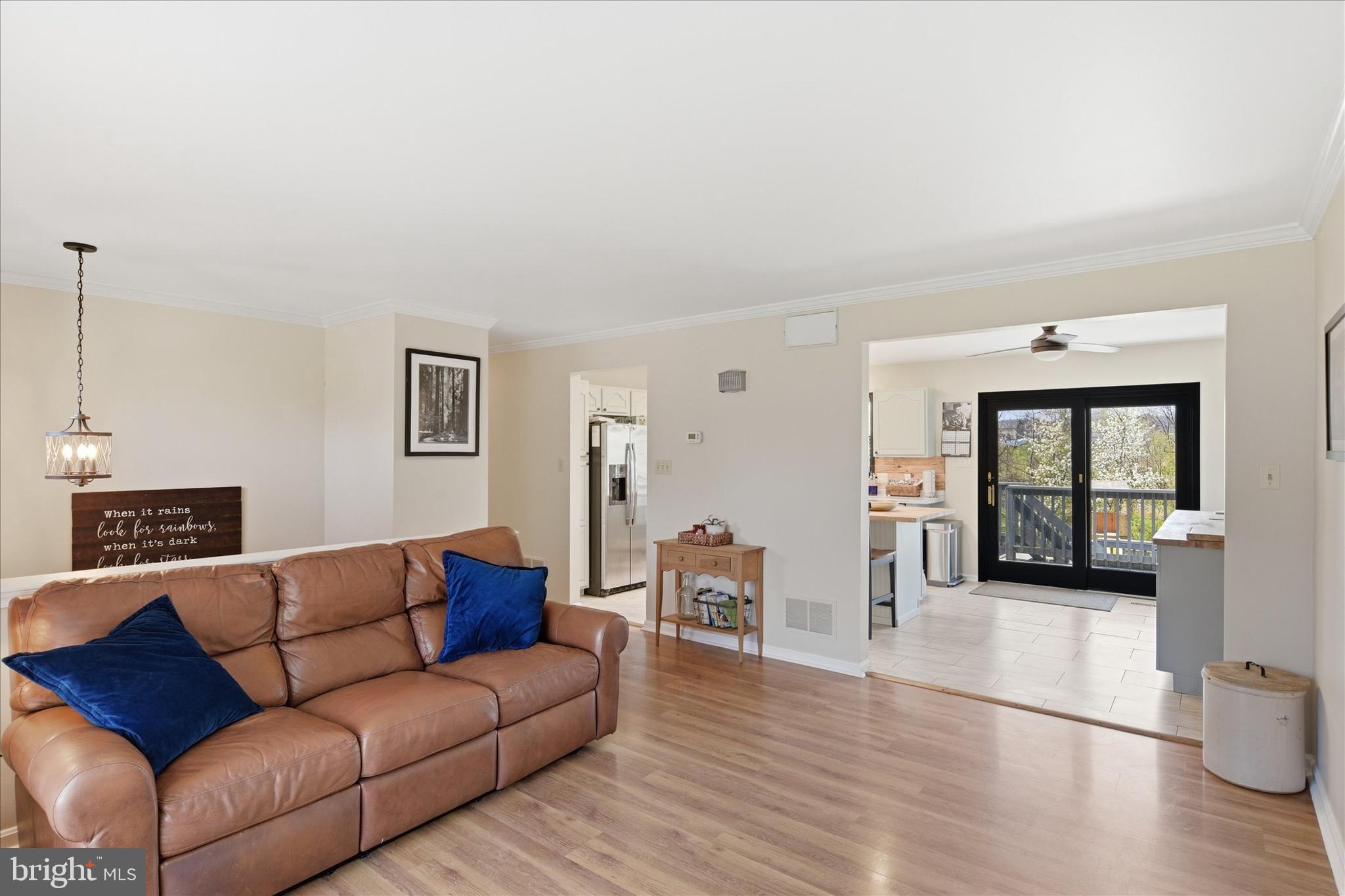 SHELLEYS RIVERVIEW - Residential