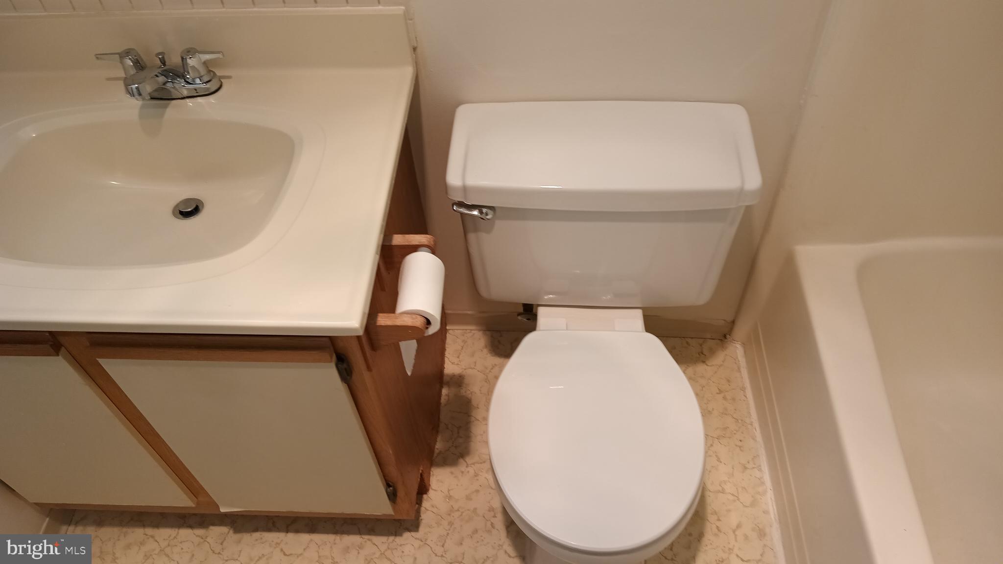 WHITPAIN HILLS - Residential Lease