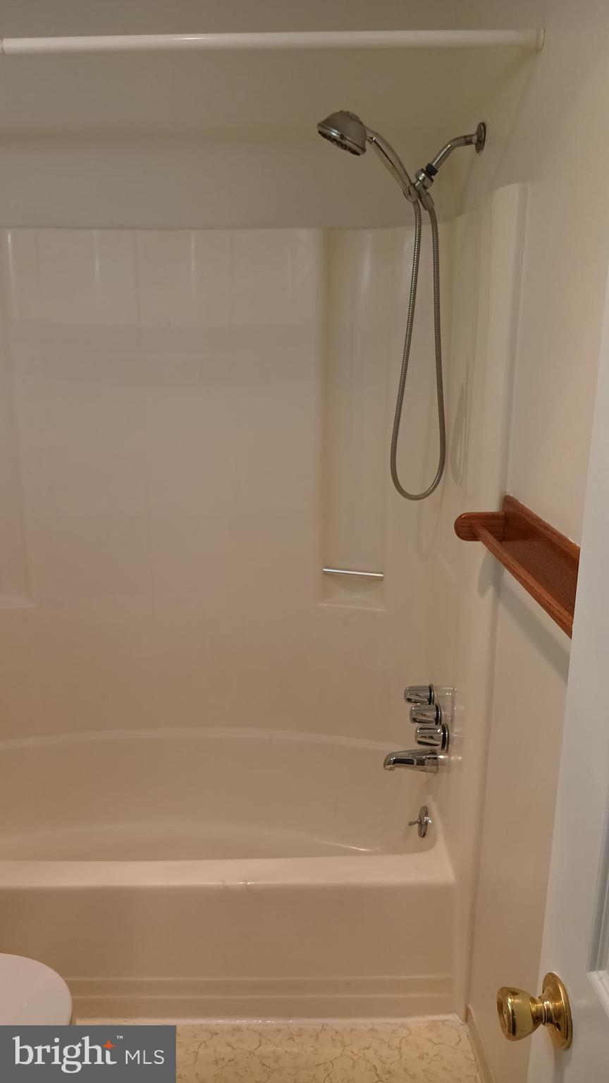 WHITPAIN HILLS - Residential Lease