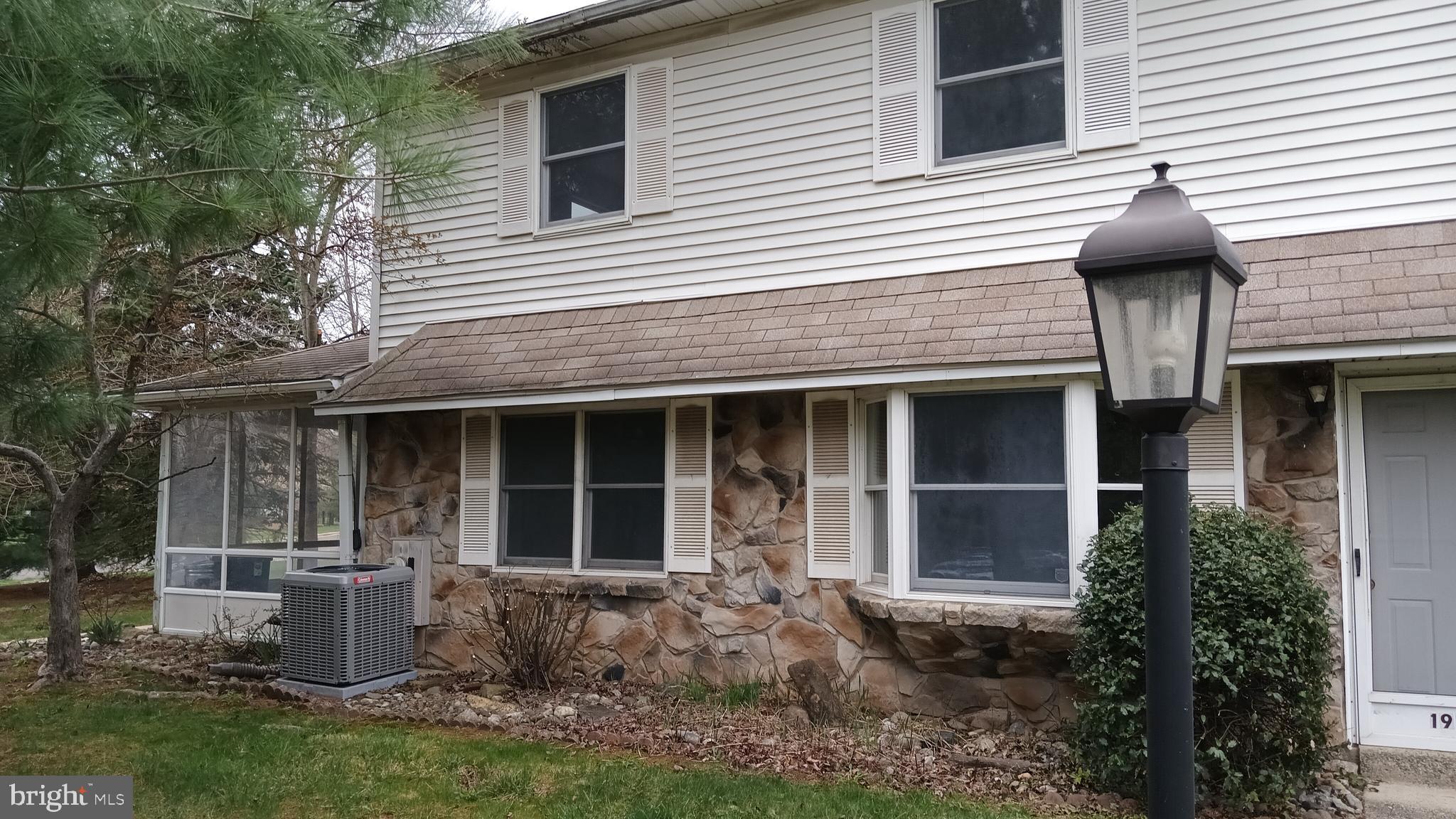 Lovely end-unit townhome. Very spacious private 3-season airy porch with outdoor storage closet. Kitchen with tile floors, Refrigerator, Dishwasher, and tons of cabinets! There is a formal dining room, living room with two spacious closets. There are bay windows in both the living room and dining room. The second floor has two full baths, three large bedrooms with roomy closets. There is a very convenient second floor laundry, no more carting clothes up and down stairs! This home is very close to the pool! It is in a much sought-after school district. There are many shopping centers very close, as well as, major roads. If interested, please text me directly to tour, or putting in an application.