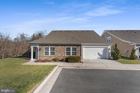 67 HARPERS MILL WAY LOVETTSVILLE VA 20180