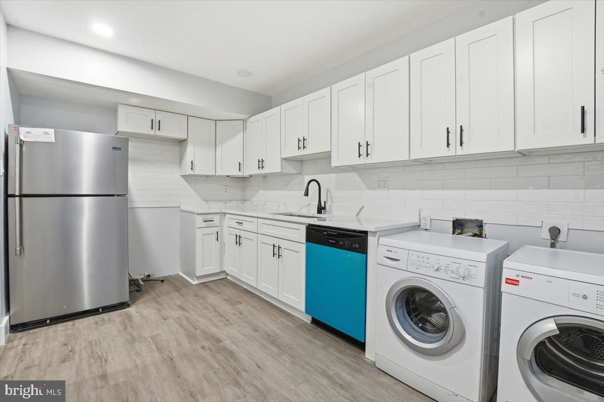 HAWTHORNE VILLAGE - Residential