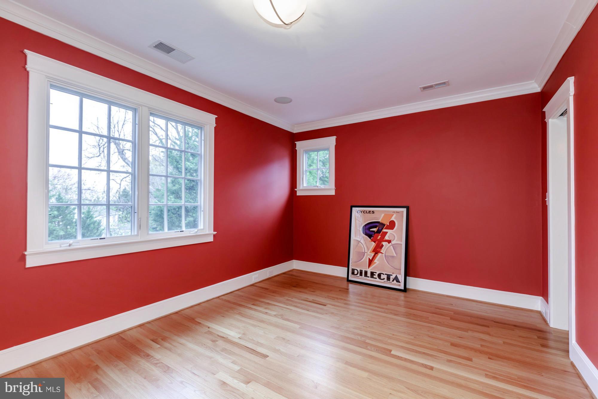 COUNTRY CLUB HILLS - Residential