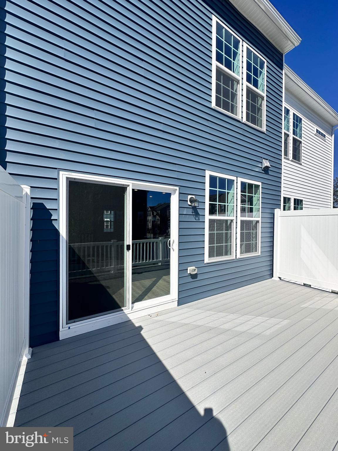 SPRING BANK - Residential Lease