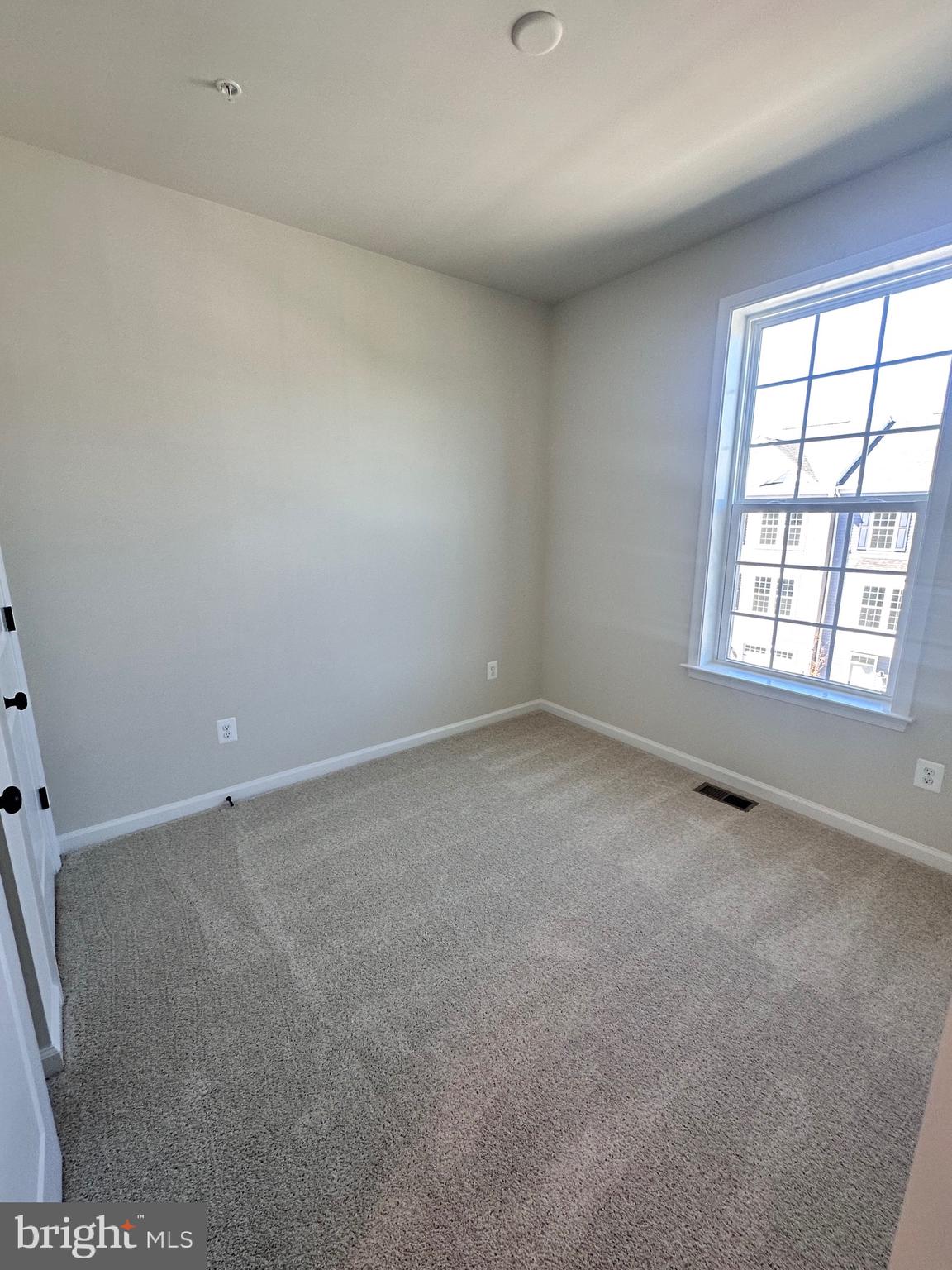 SPRING BANK - Residential Lease