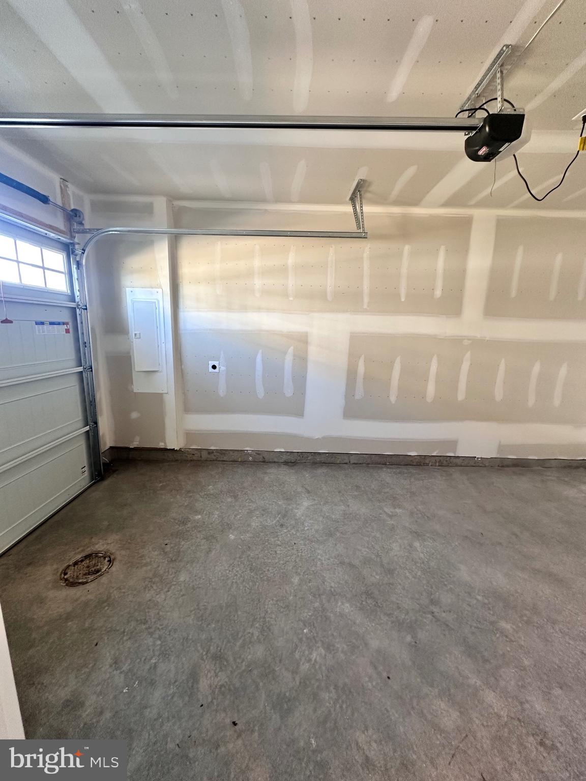 SPRING BANK - Residential Lease