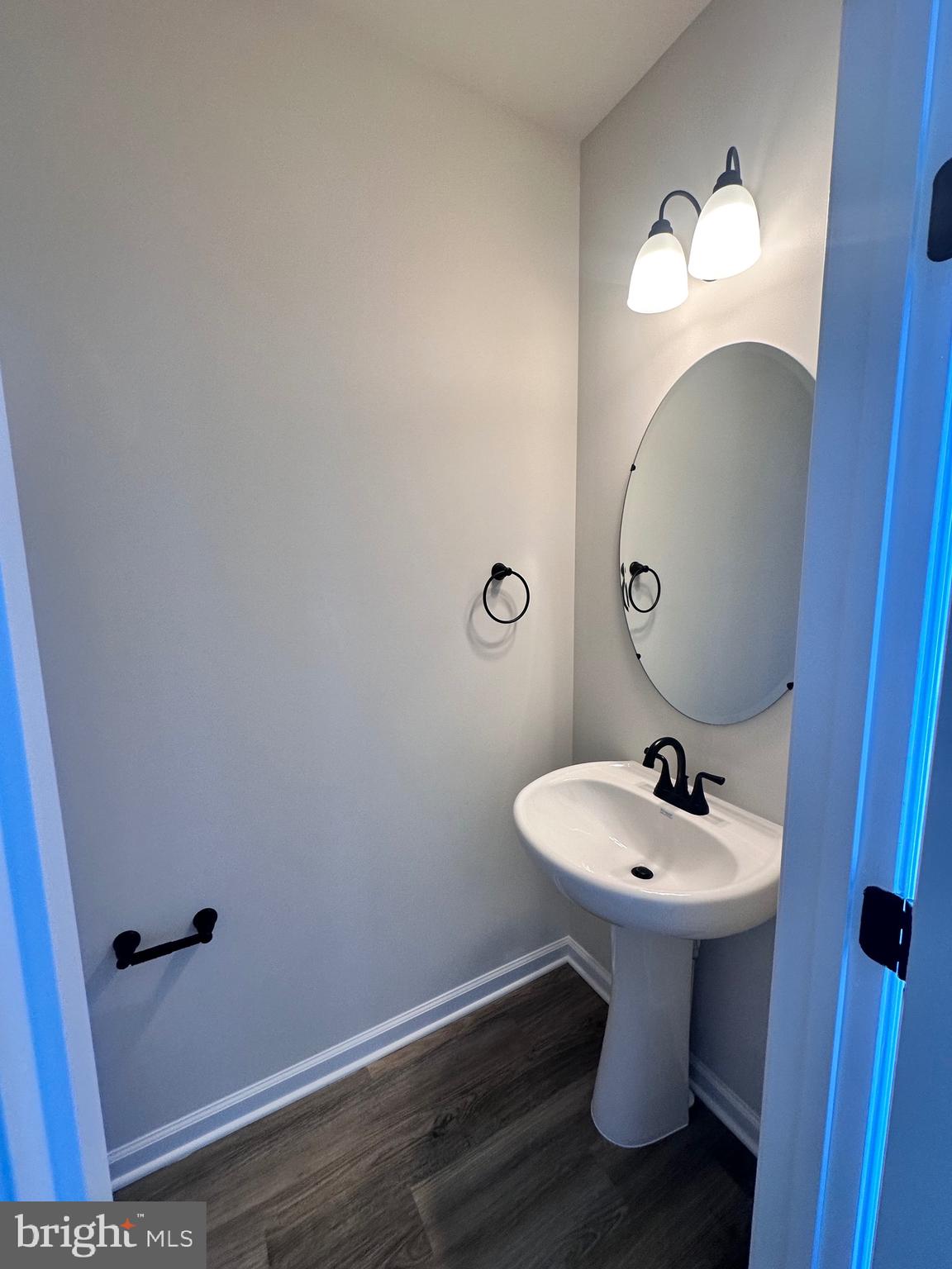 SPRING BANK - Residential Lease