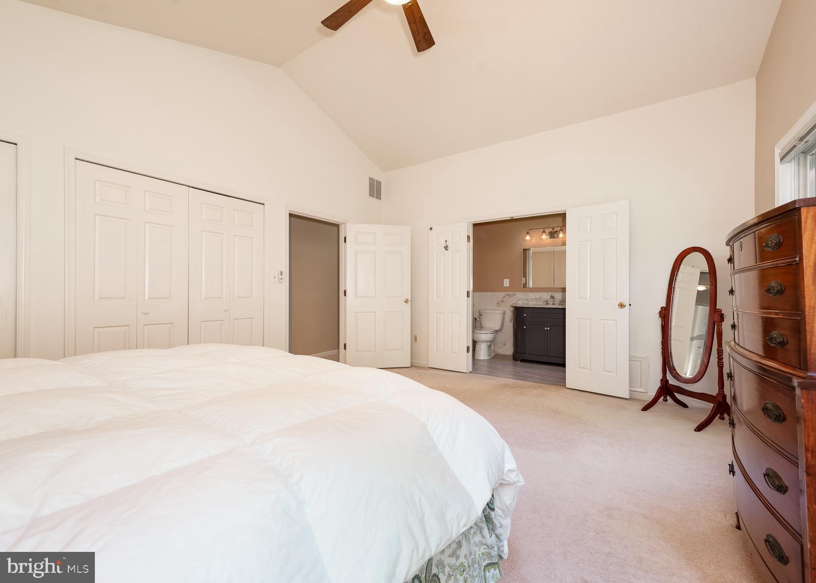 VILLAGE OF HICKORY RIDGE - Residential