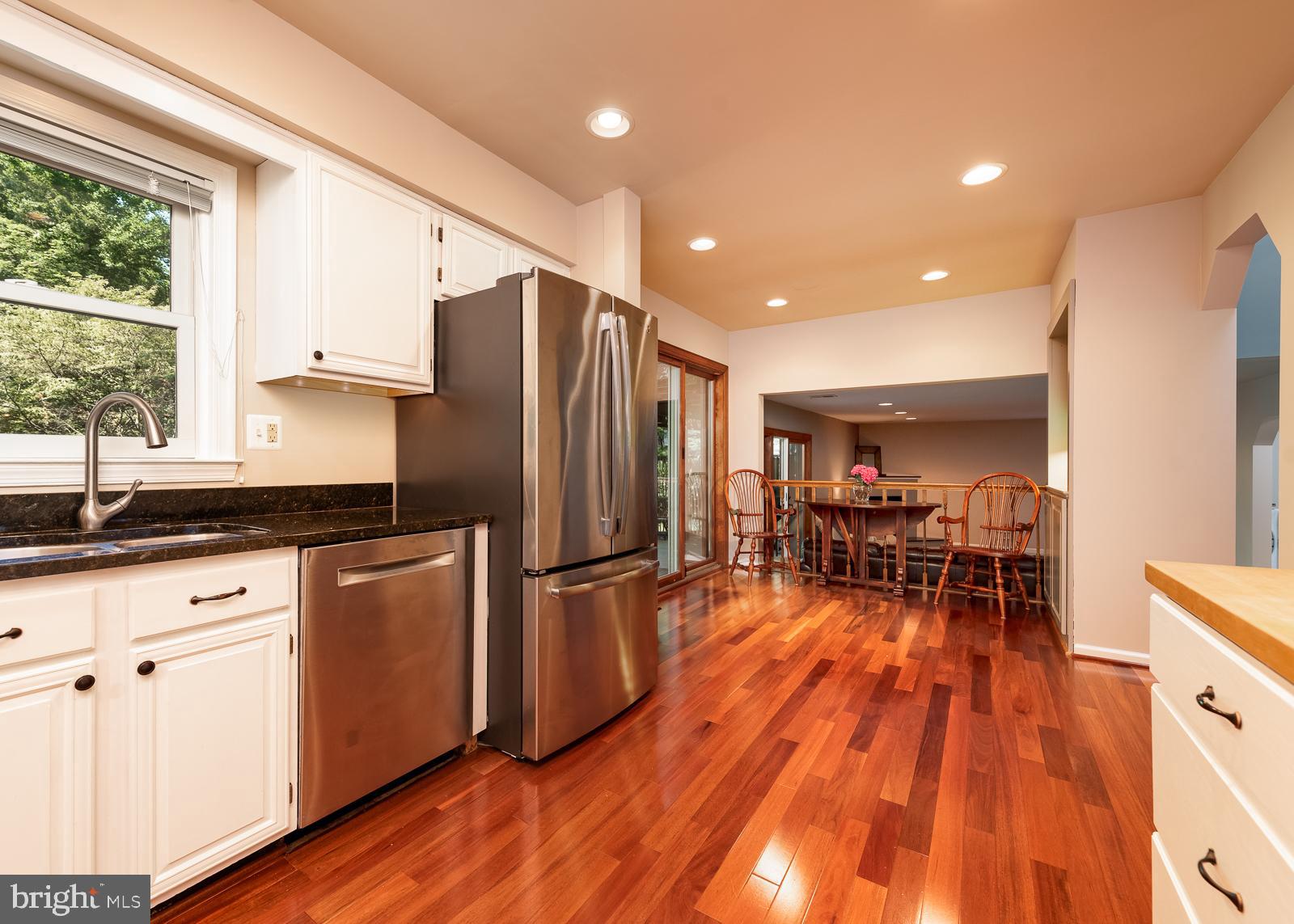 VILLAGE OF HICKORY RIDGE - Residential