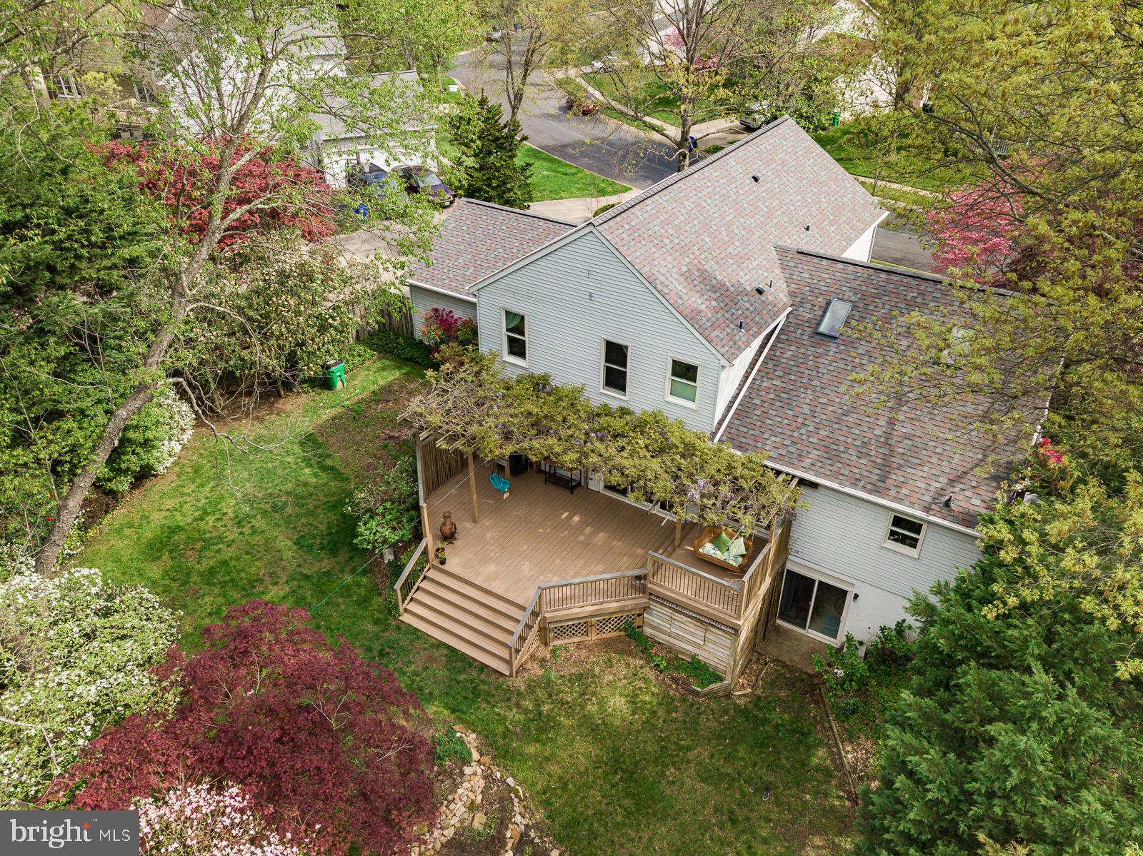 VILLAGE OF HICKORY RIDGE - Residential