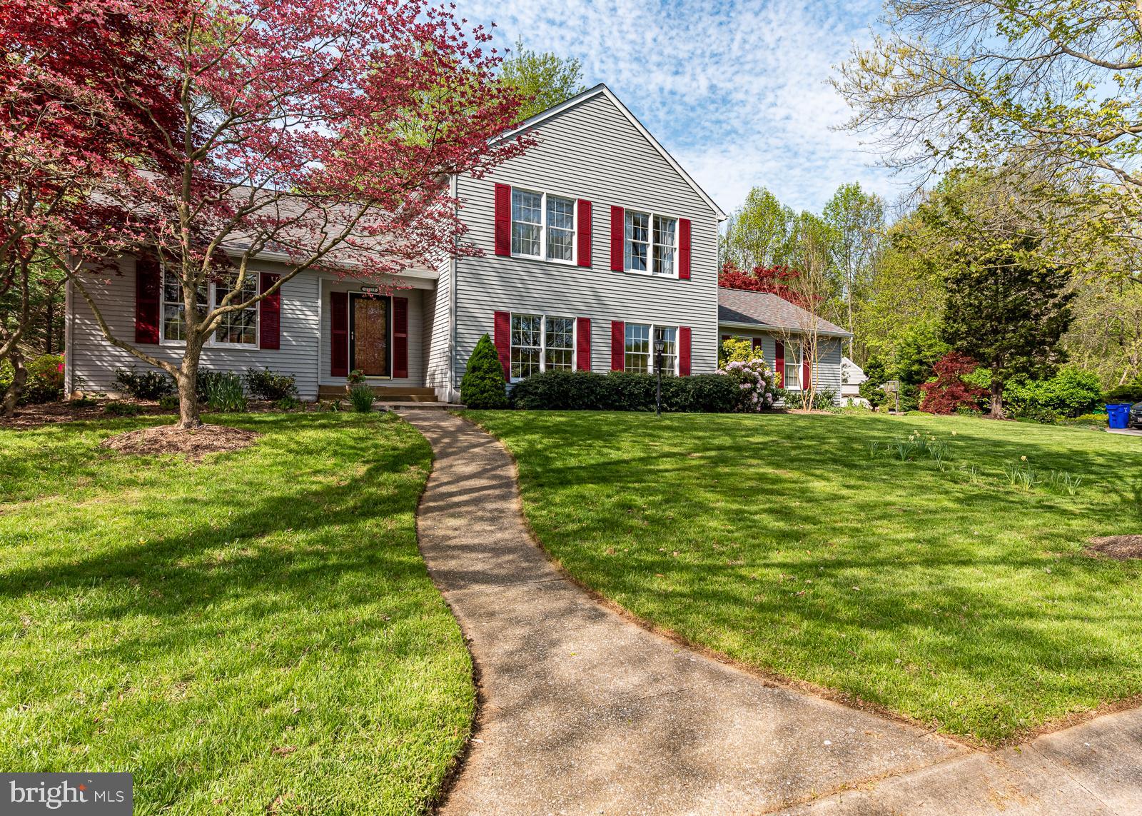 VILLAGE OF HICKORY RIDGE - Residential