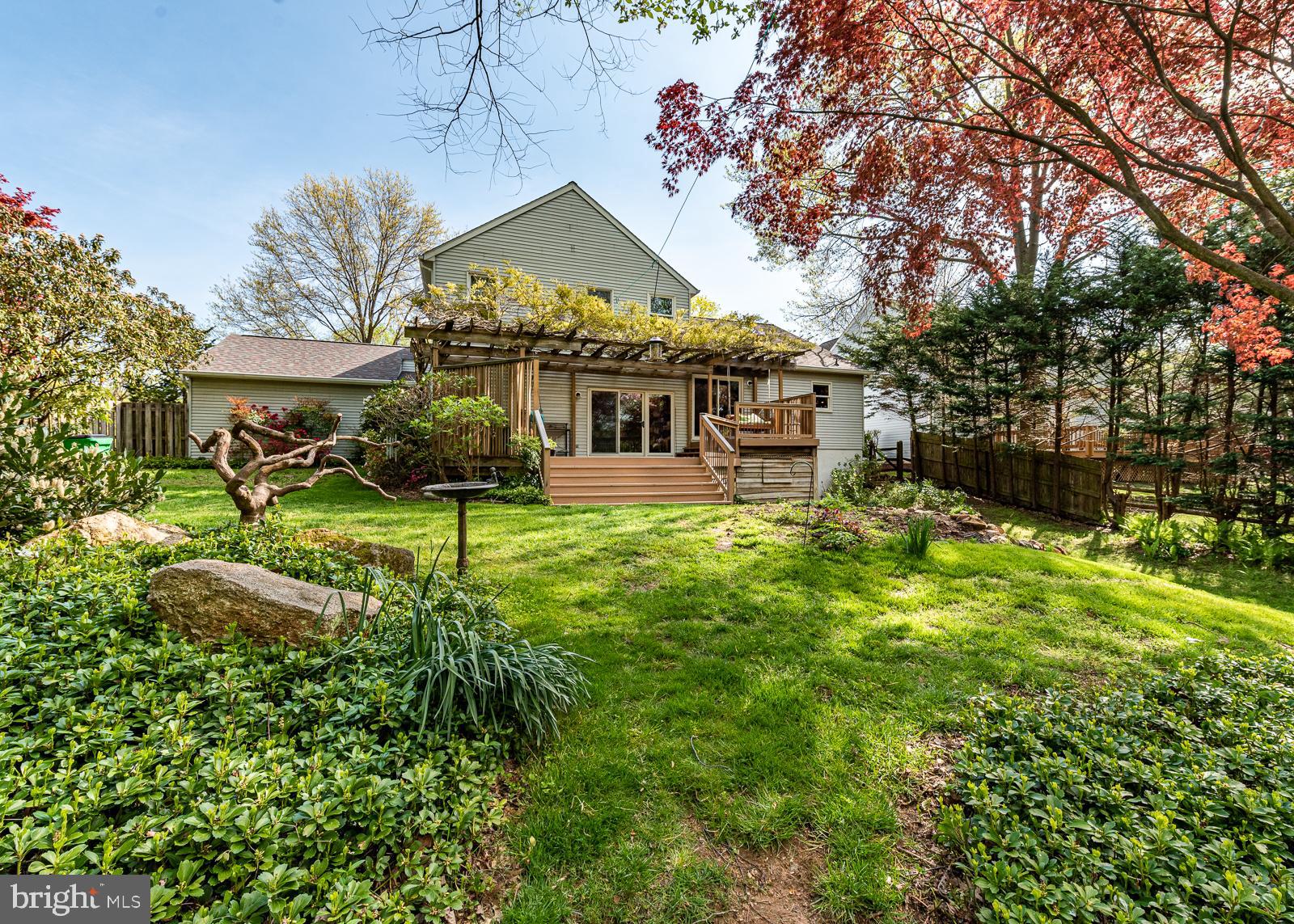 VILLAGE OF HICKORY RIDGE - Residential