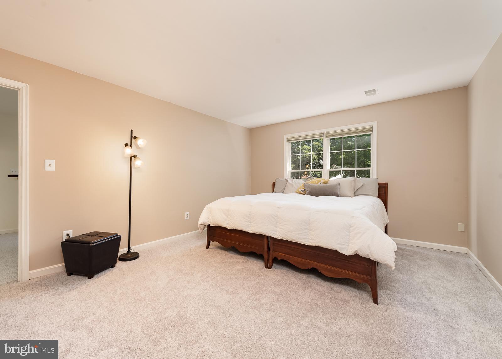 VILLAGE OF HICKORY RIDGE - Residential