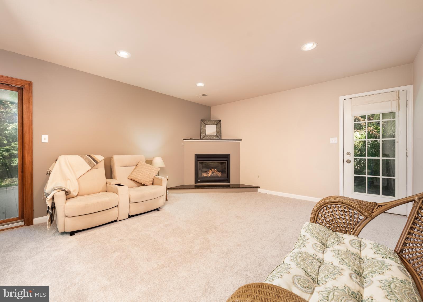 VILLAGE OF HICKORY RIDGE - Residential