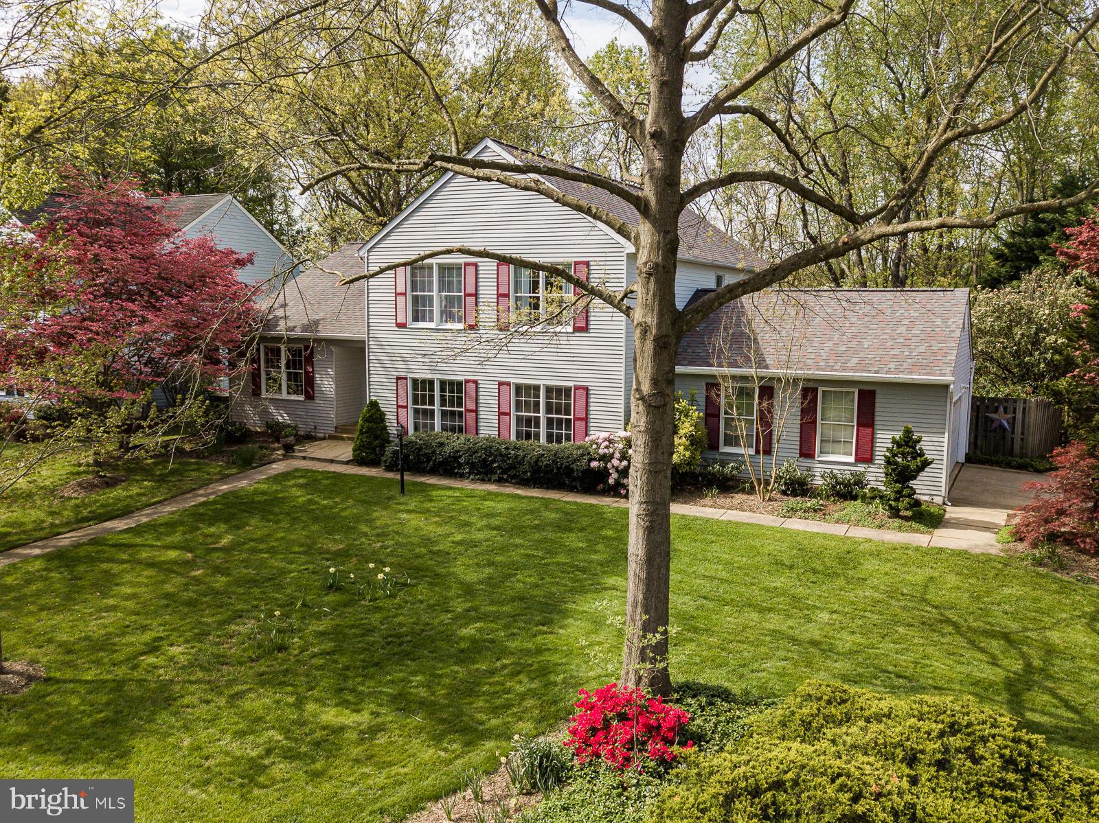 VILLAGE OF HICKORY RIDGE - Residential