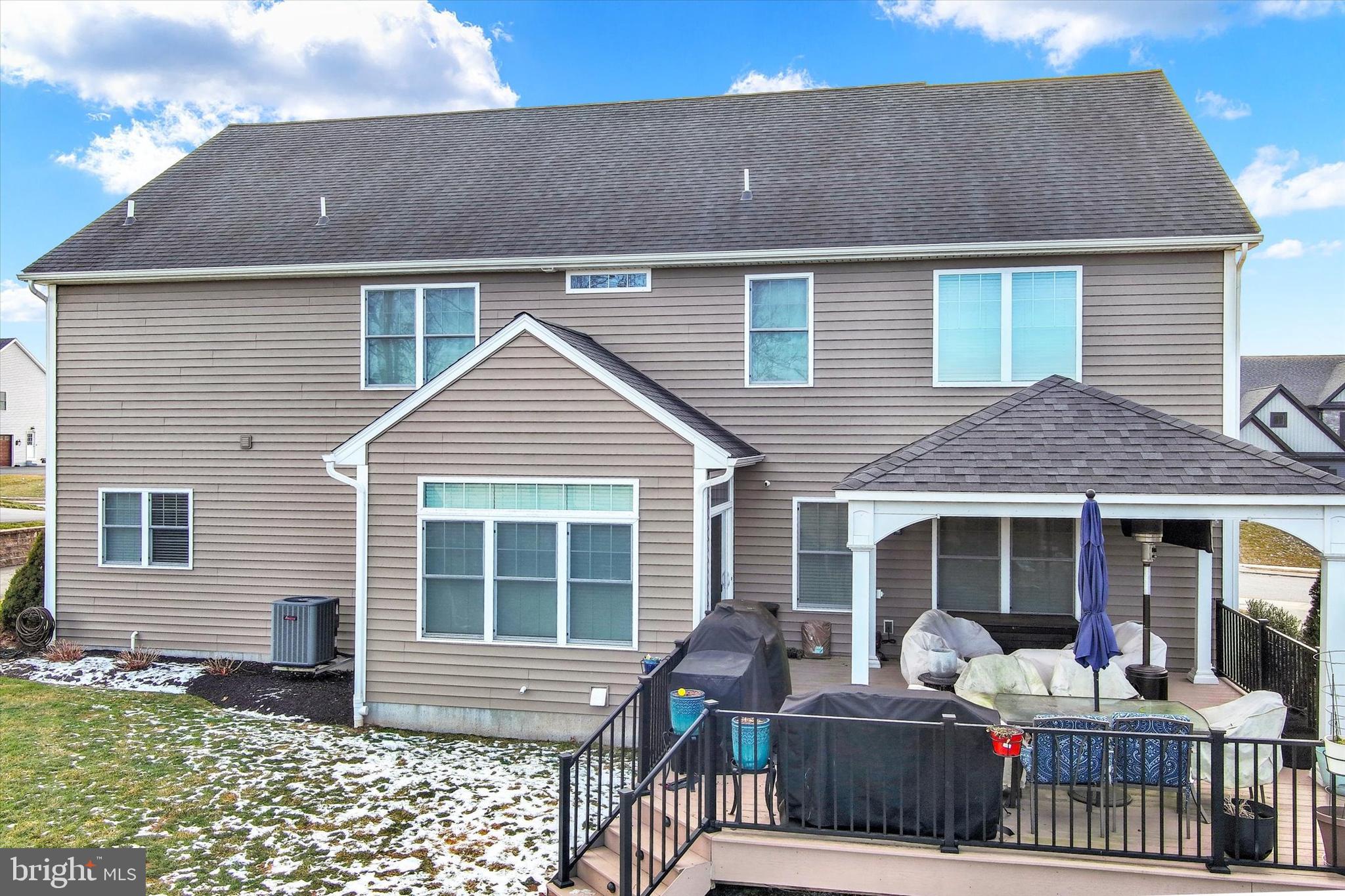 HEPPLEWHITE ESTATES - Residential