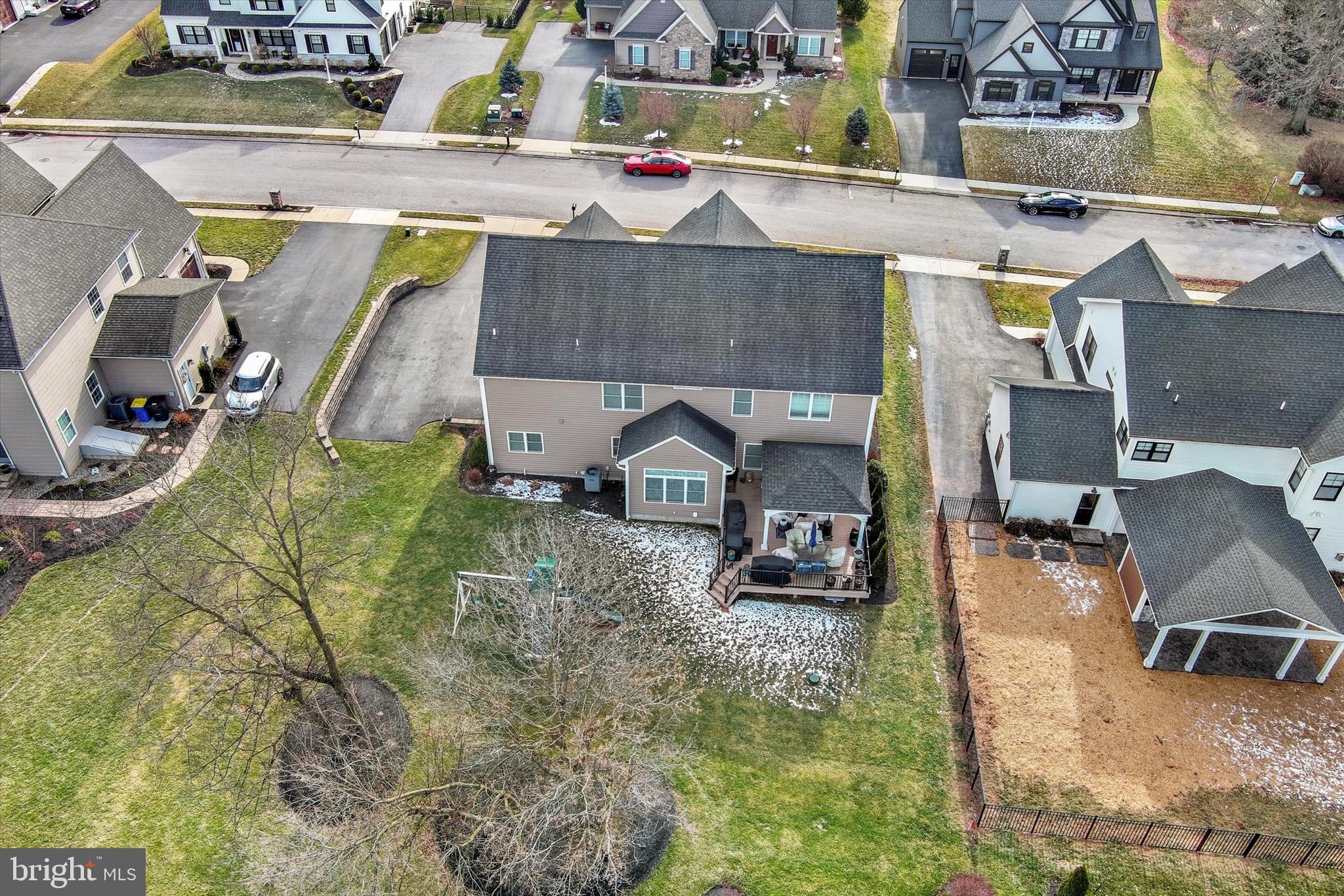 HEPPLEWHITE ESTATES - Residential