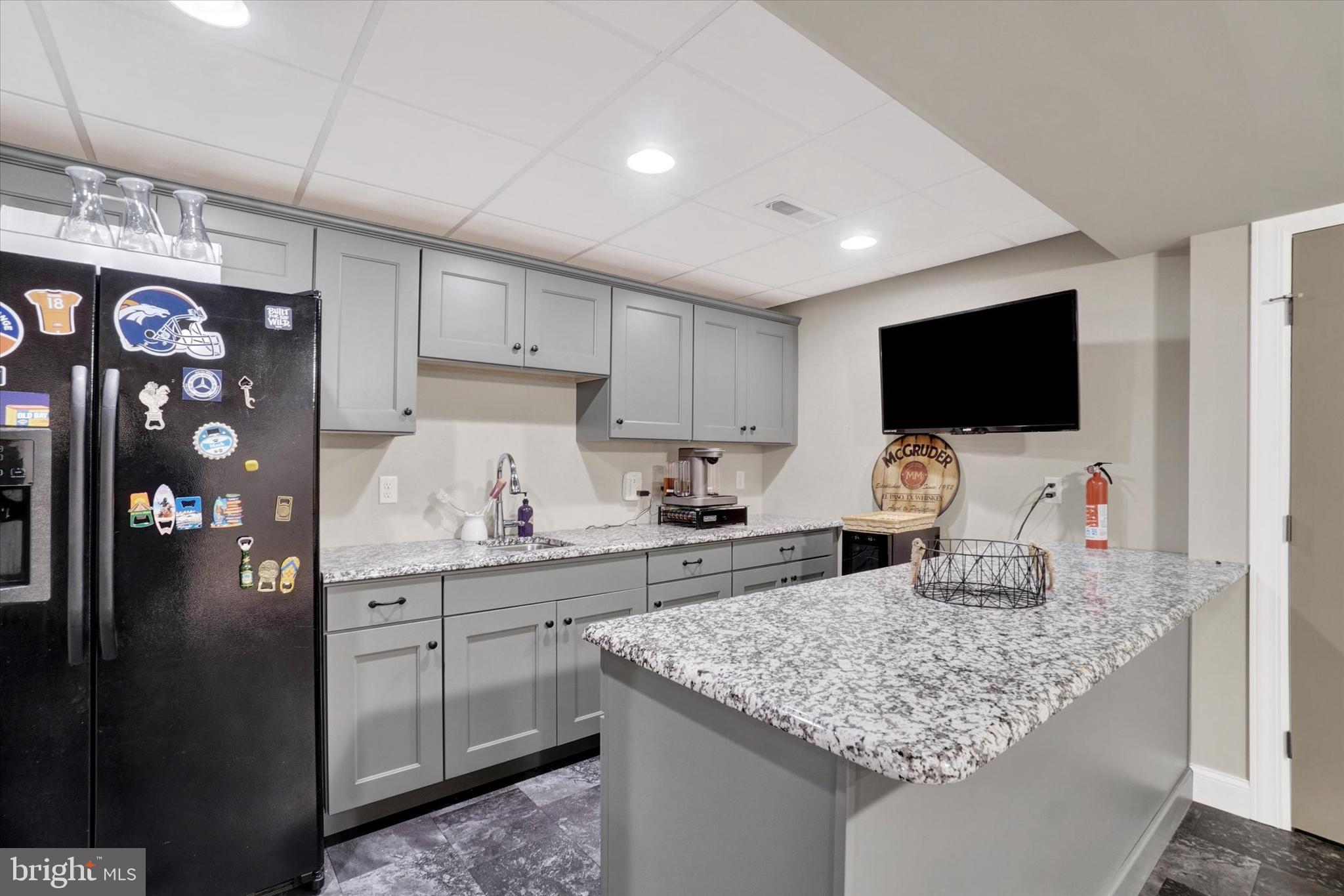 HEPPLEWHITE ESTATES - Residential