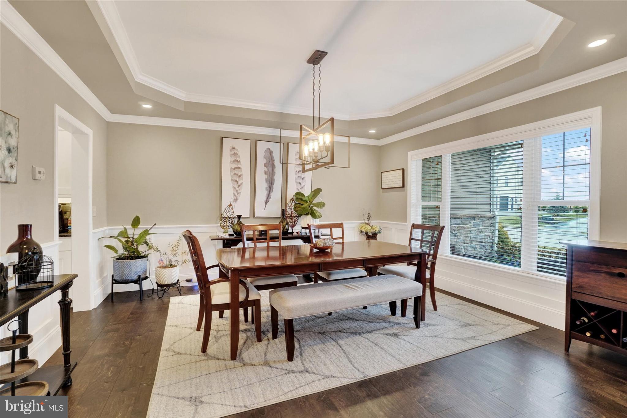 HEPPLEWHITE ESTATES - Residential