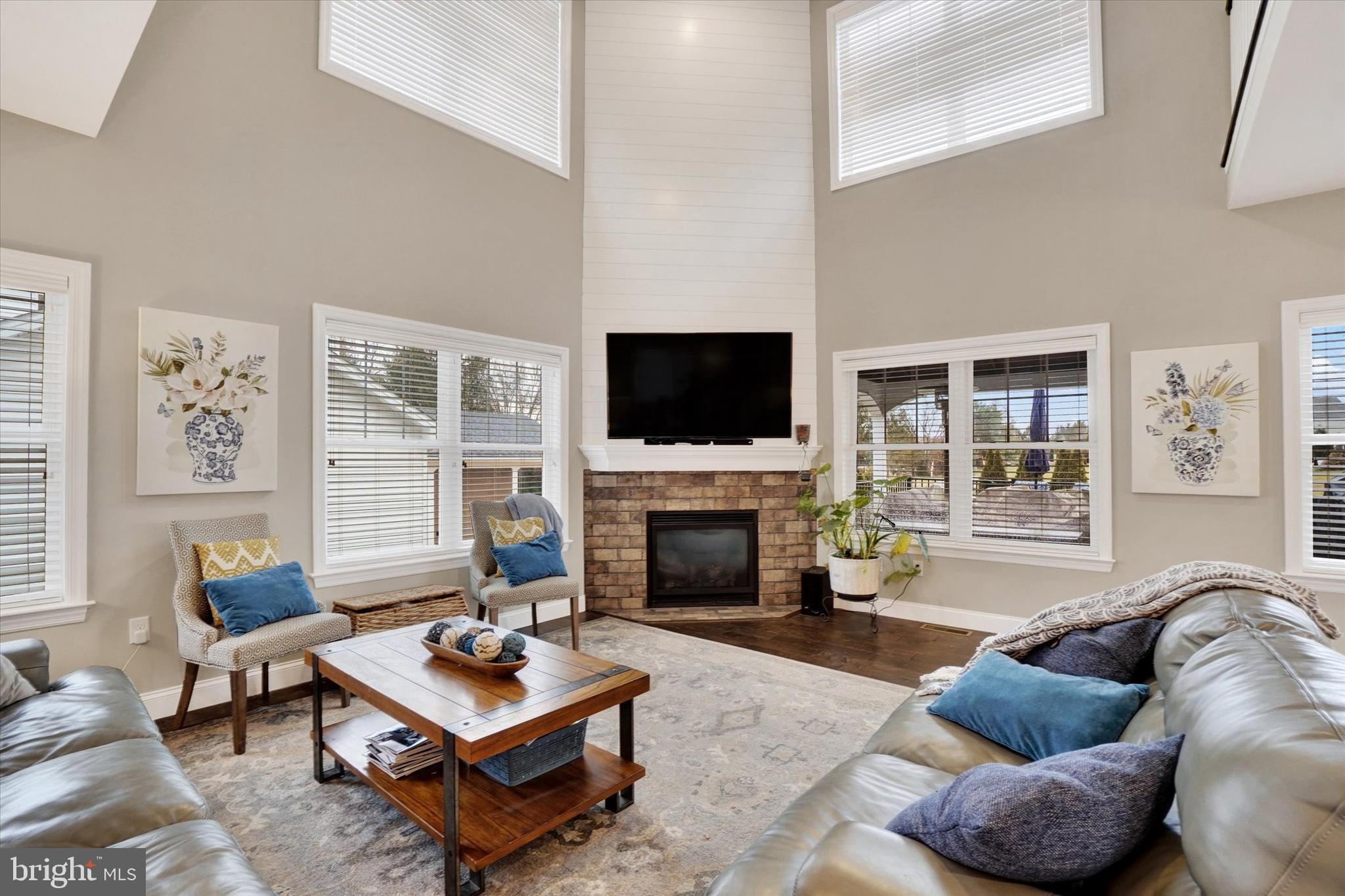 HEPPLEWHITE ESTATES - Residential