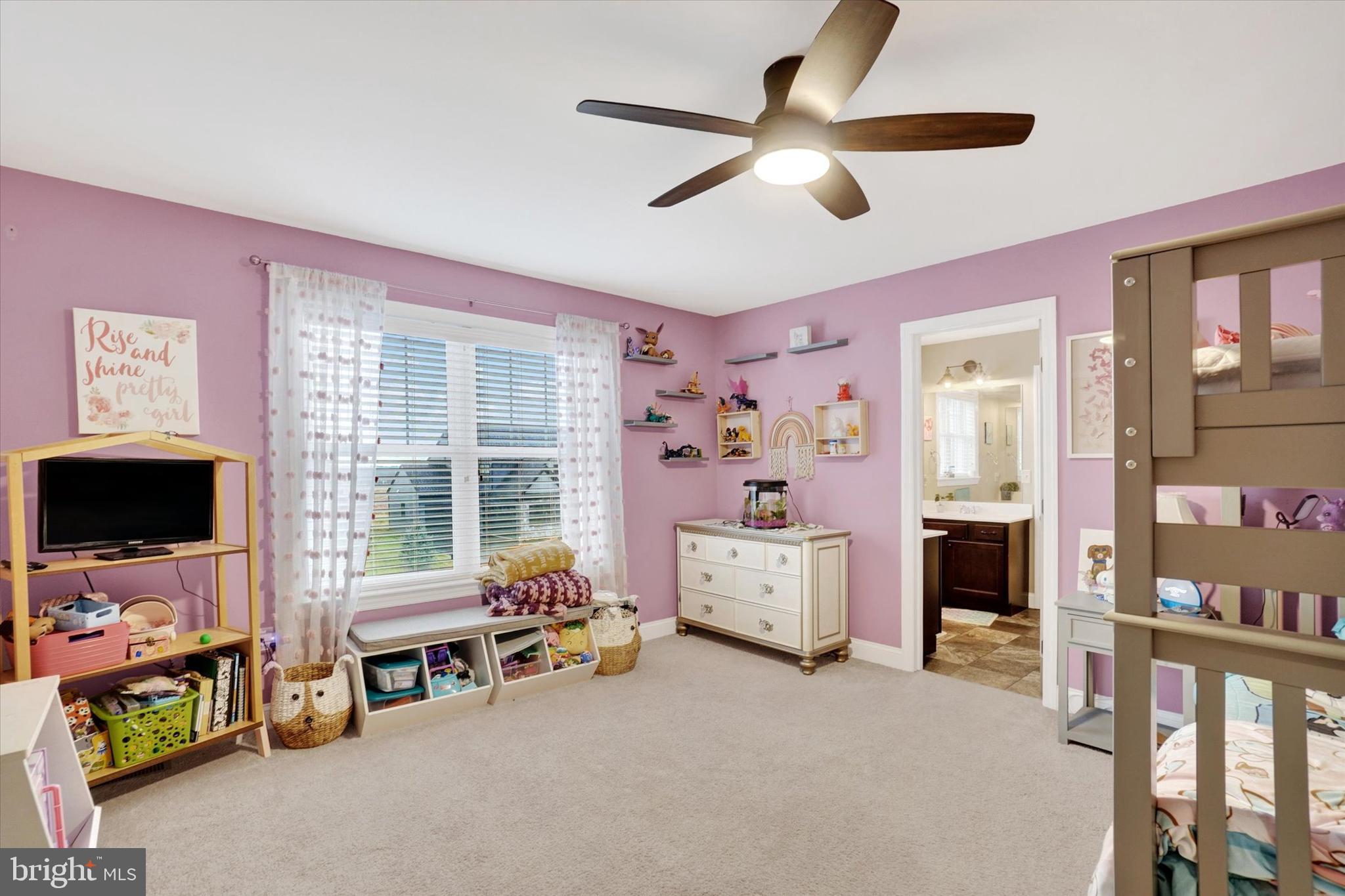 HEPPLEWHITE ESTATES - Residential