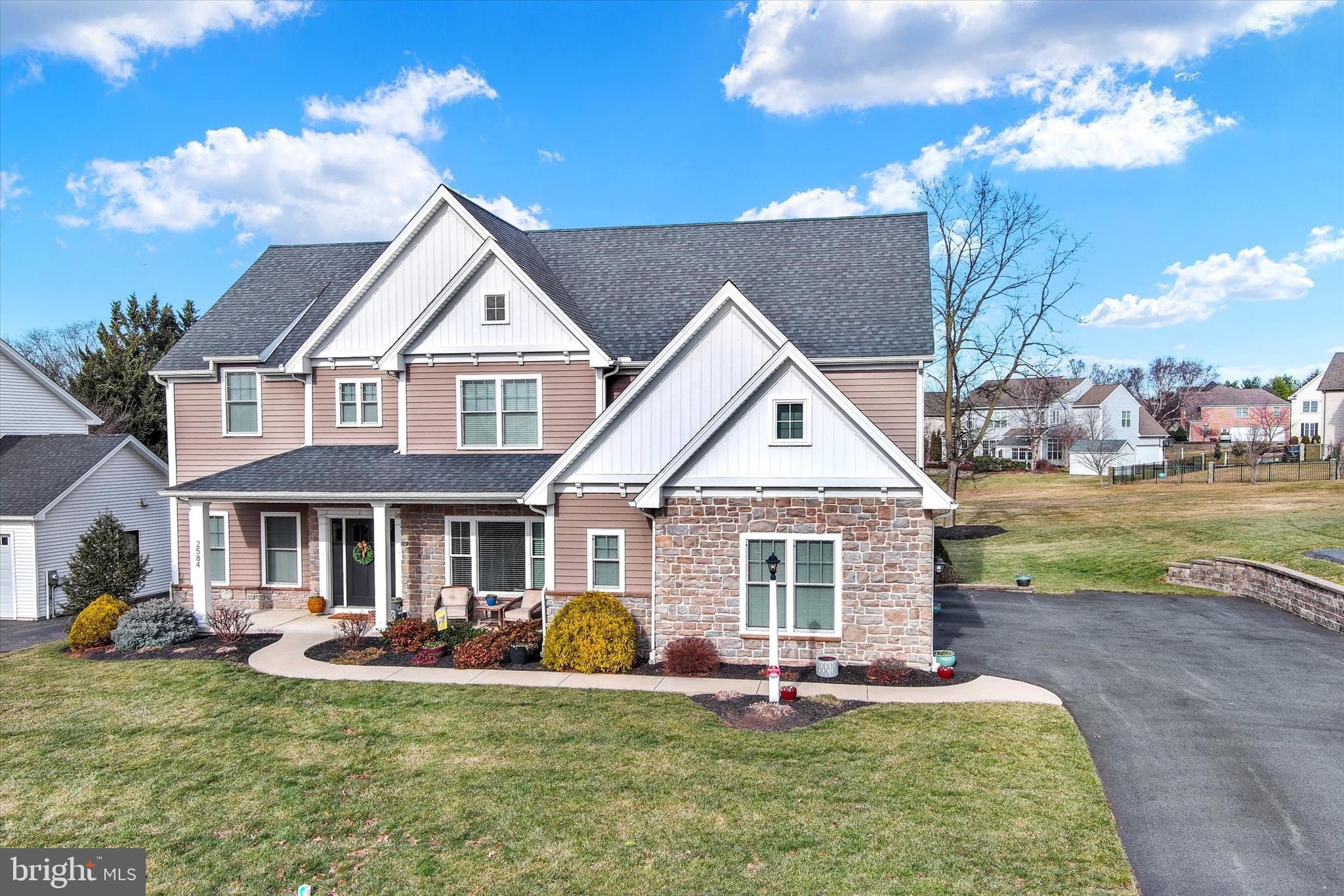 HEPPLEWHITE ESTATES - Residential