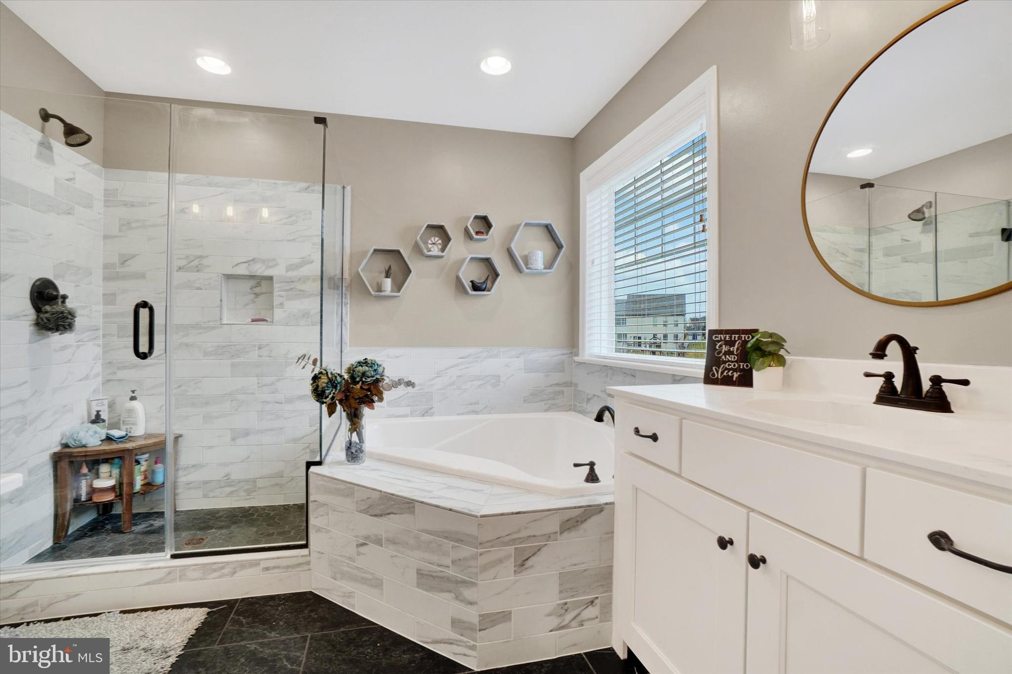 HEPPLEWHITE ESTATES - Residential