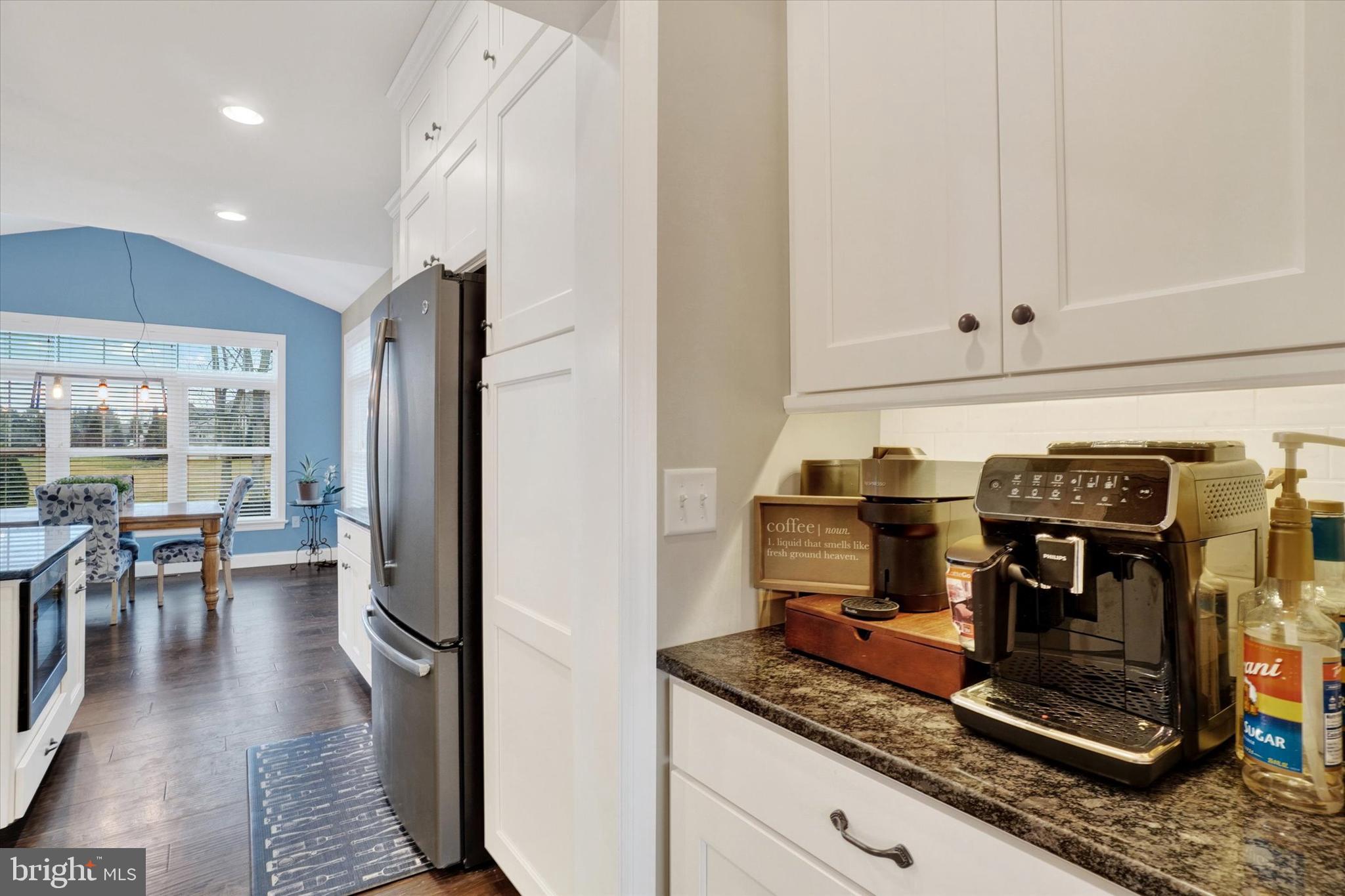 HEPPLEWHITE ESTATES - Residential