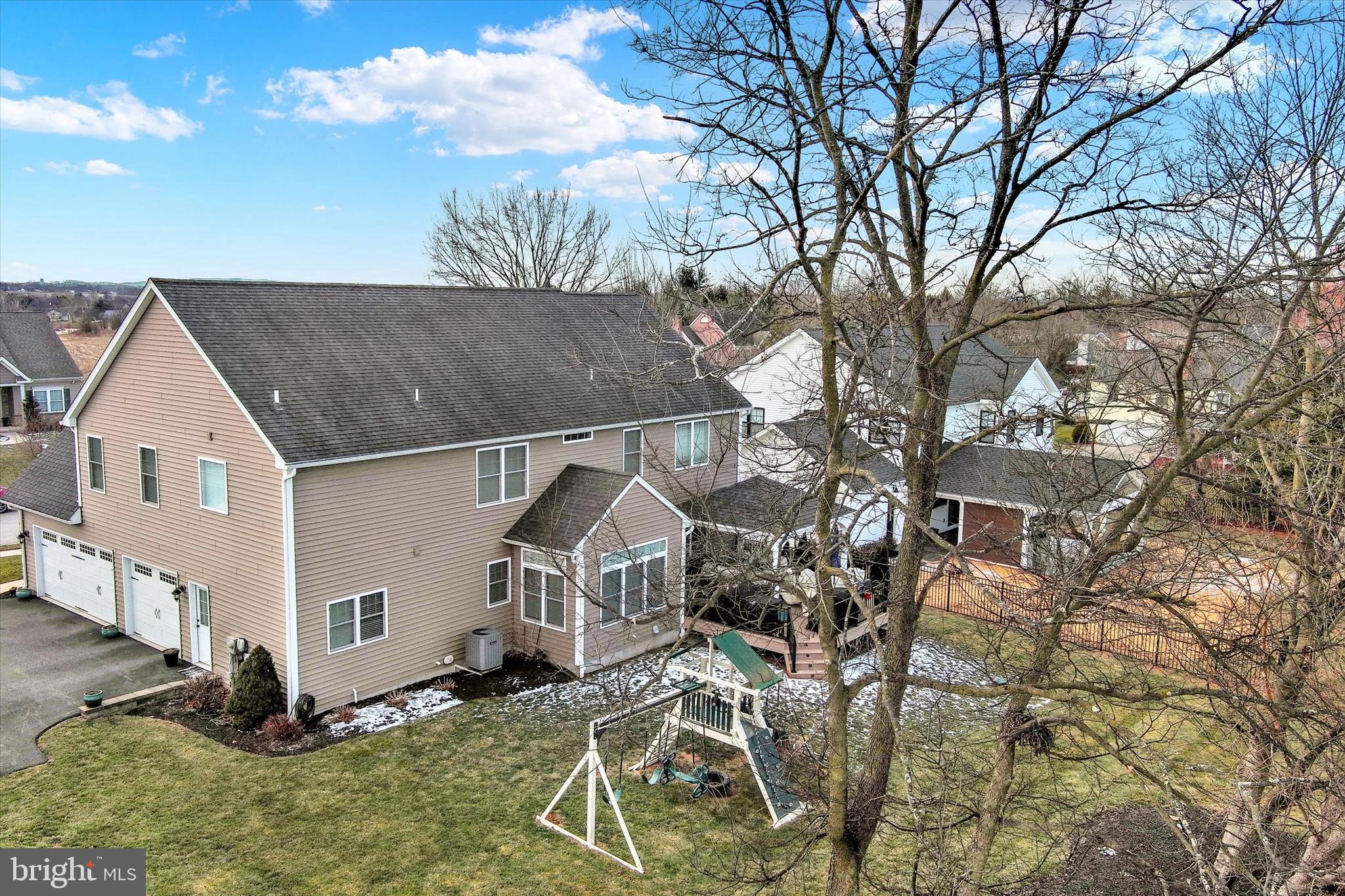 HEPPLEWHITE ESTATES - Residential