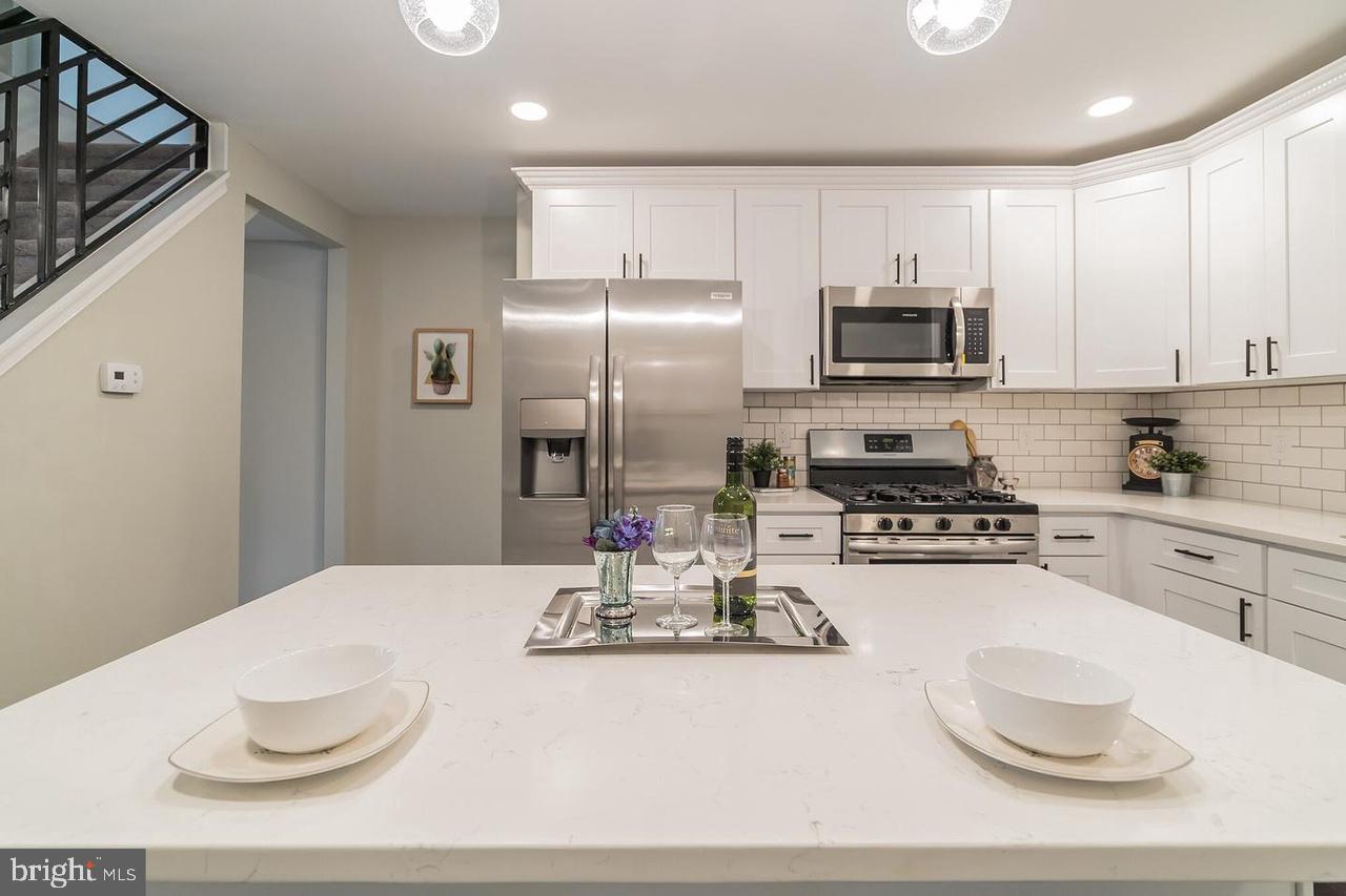 MANAYUNK - Residential