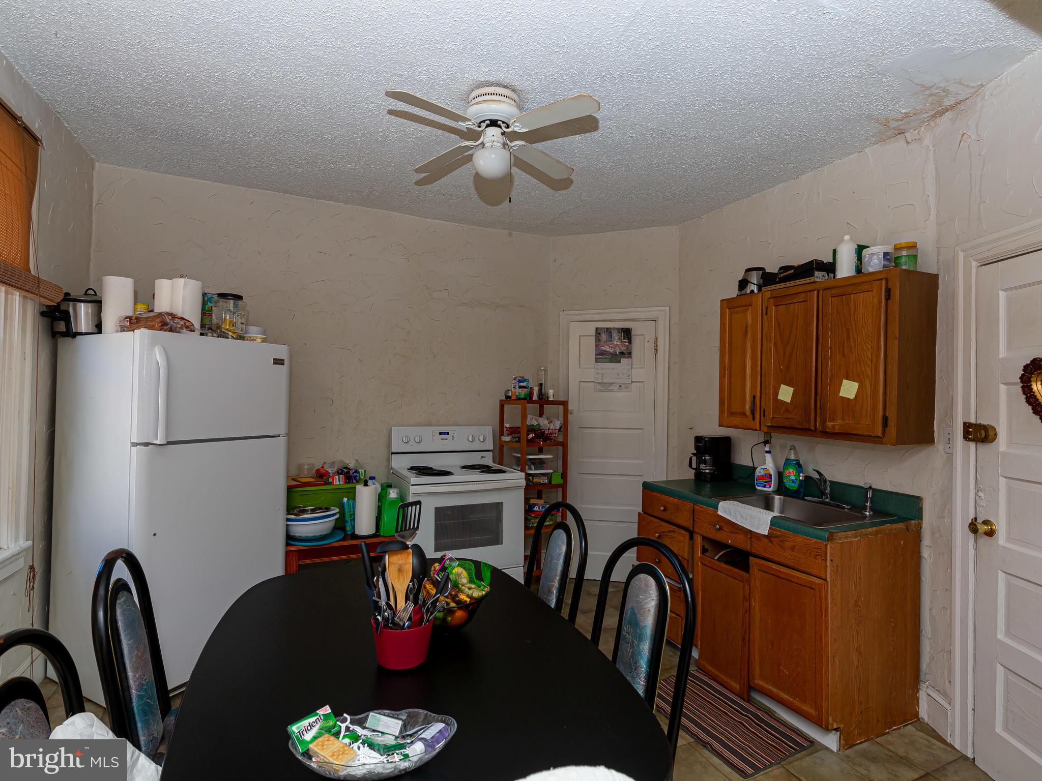 OVERBROOK - Commercial Sale