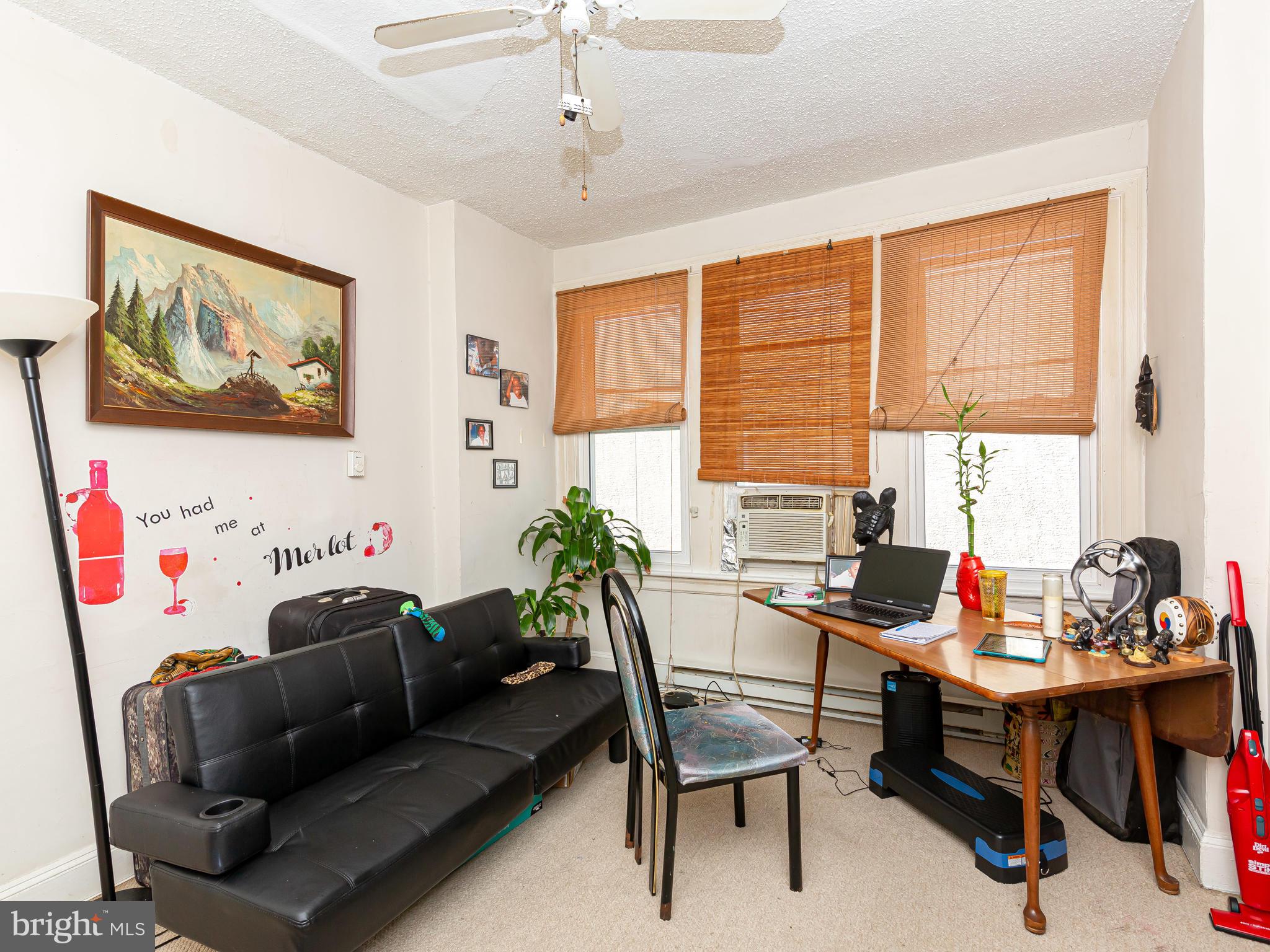 OVERBROOK - Commercial Sale