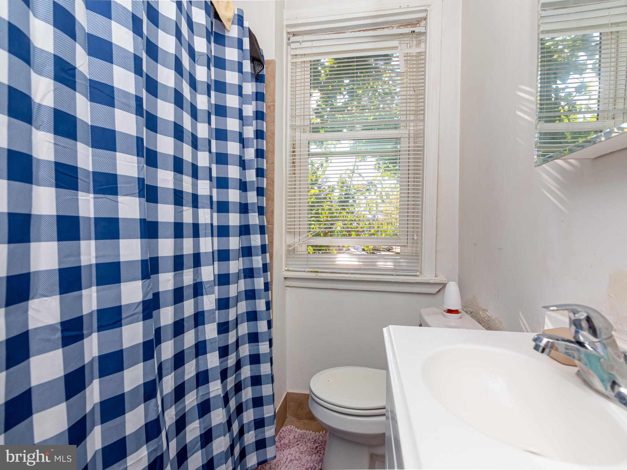 OVERBROOK - Commercial Sale