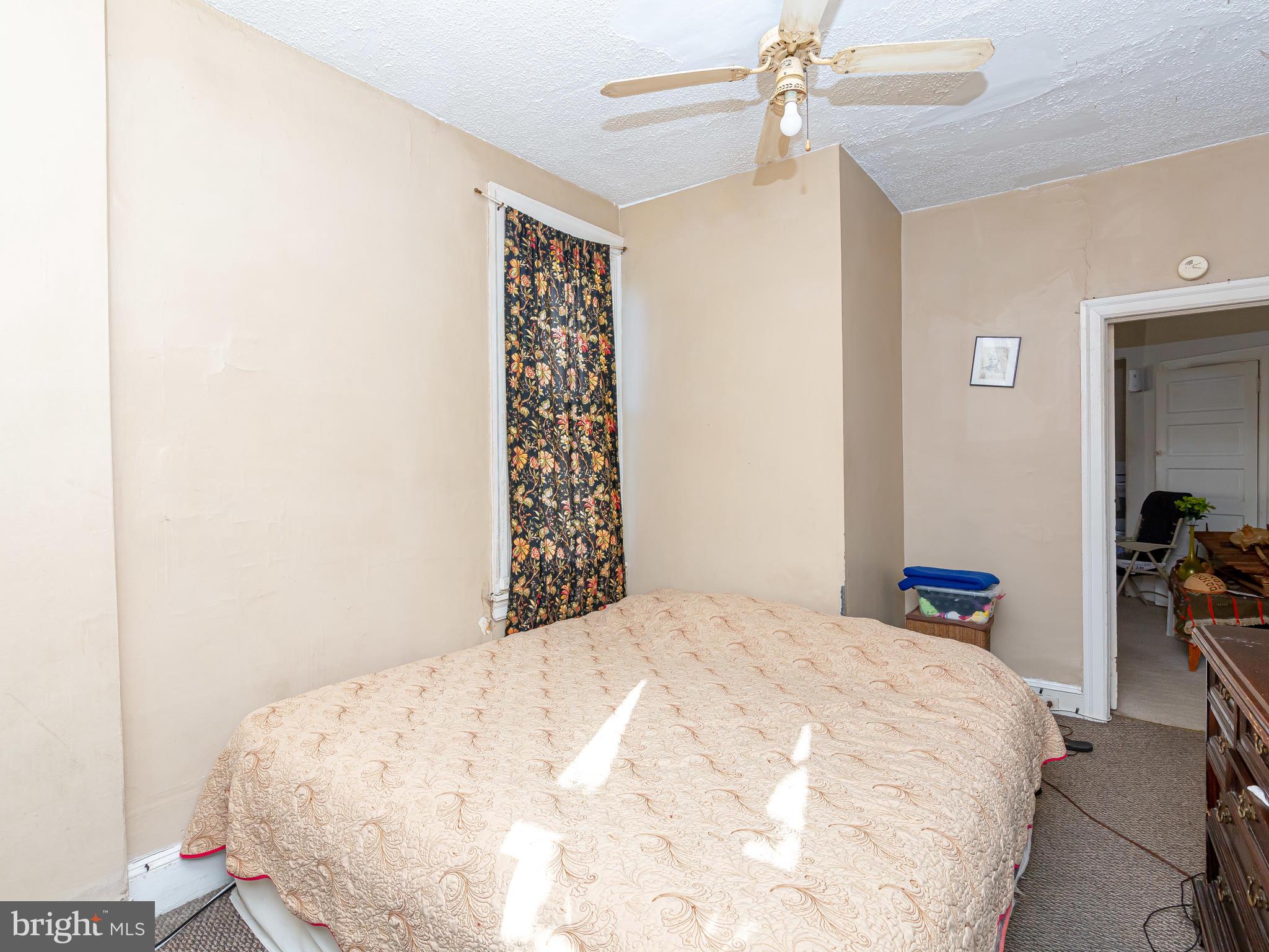 OVERBROOK - Commercial Sale