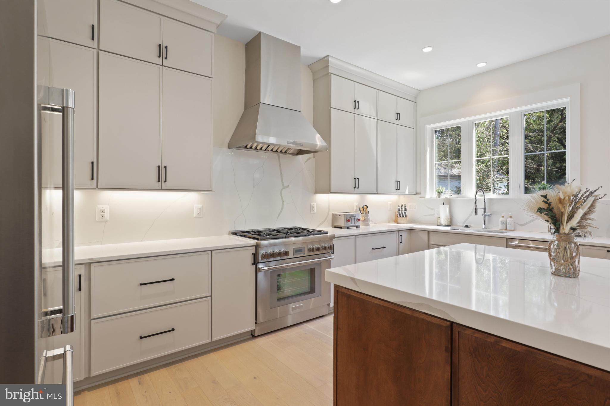 GLEN HILLS - Residential