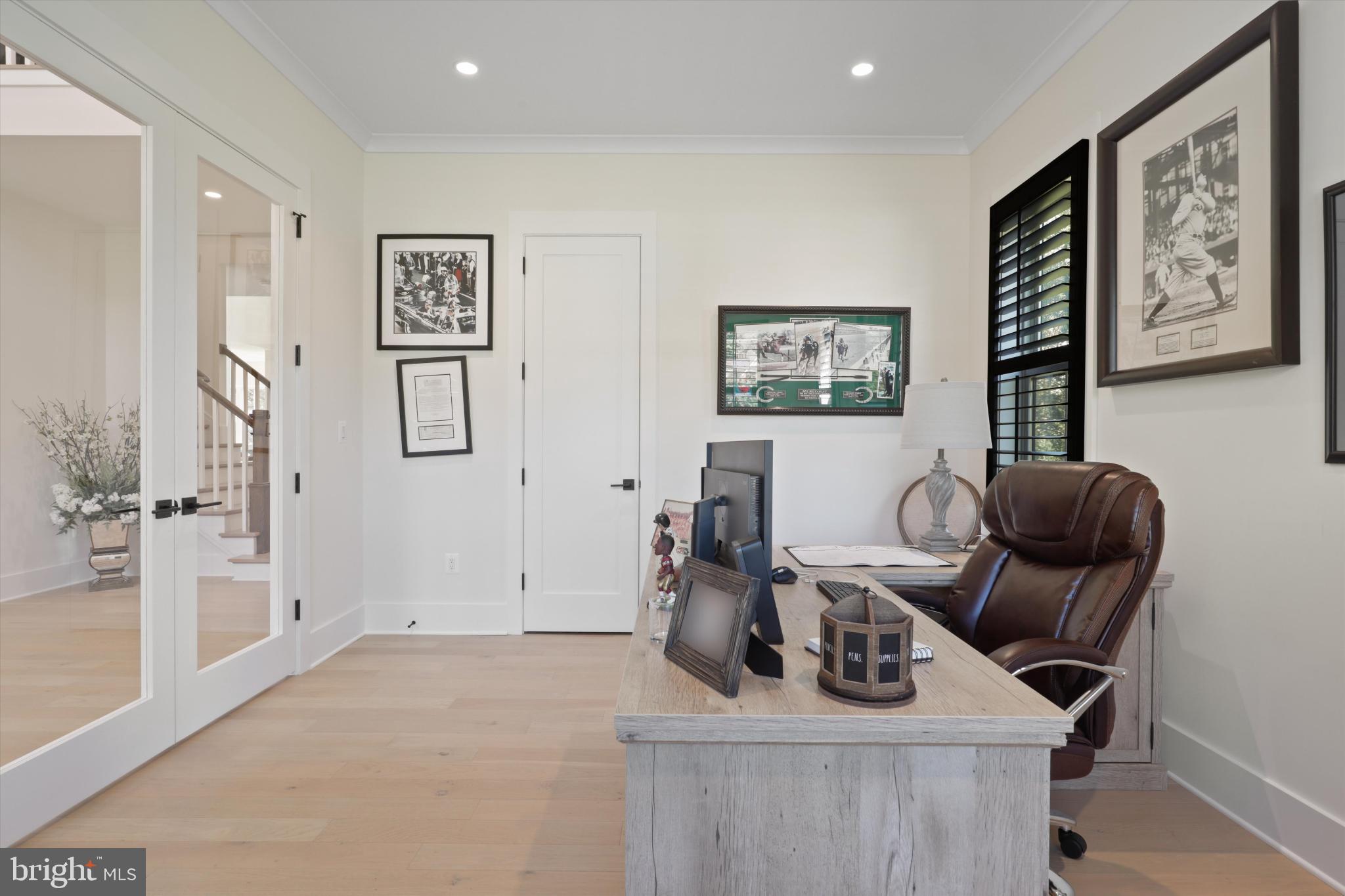 GLEN HILLS - Residential