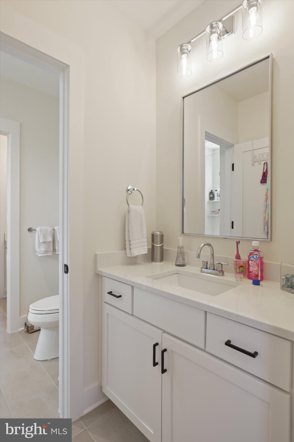 GLEN HILLS - Residential