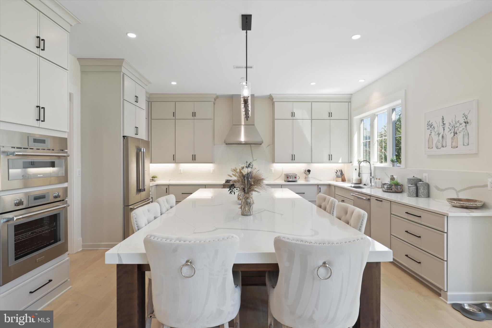 GLEN HILLS - Residential