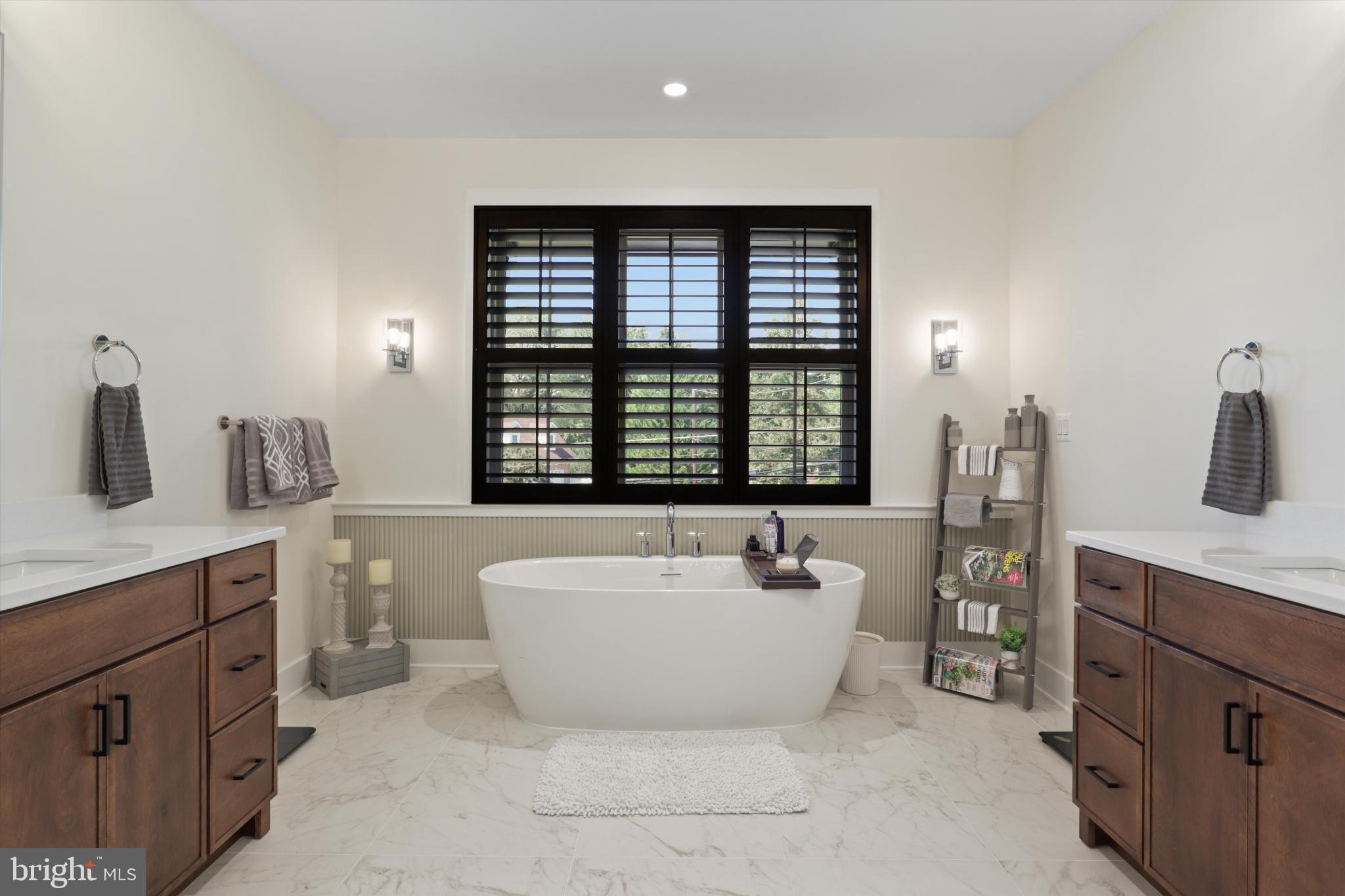 GLEN HILLS - Residential