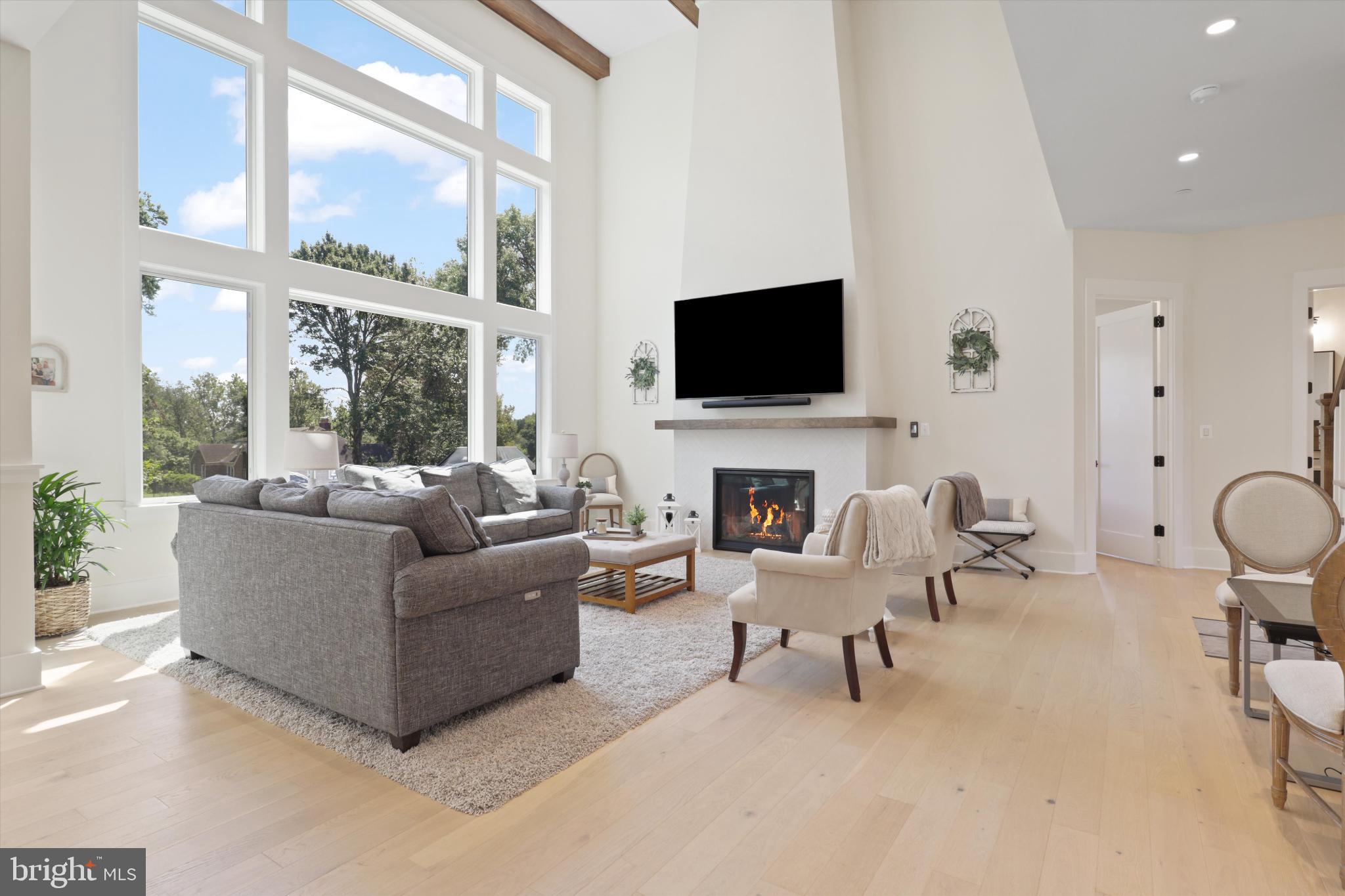 GLEN HILLS - Residential