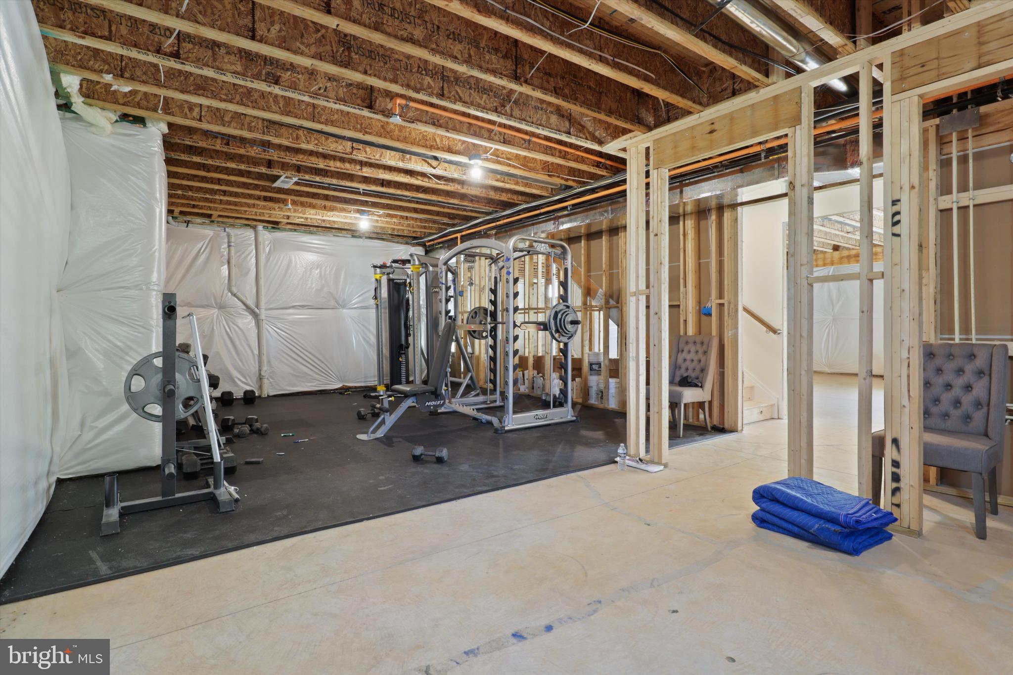 GLEN HILLS - Residential