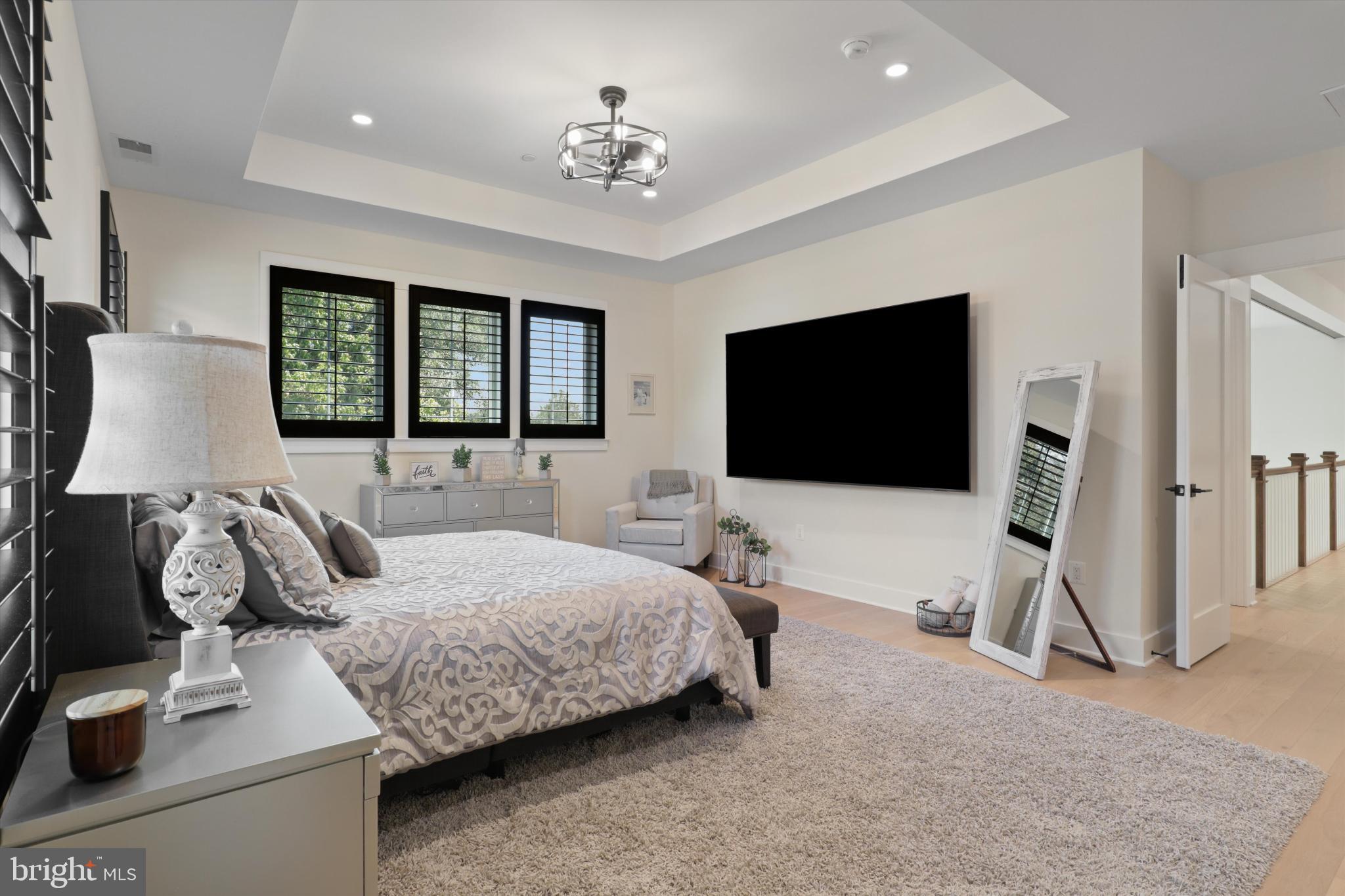 GLEN HILLS - Residential