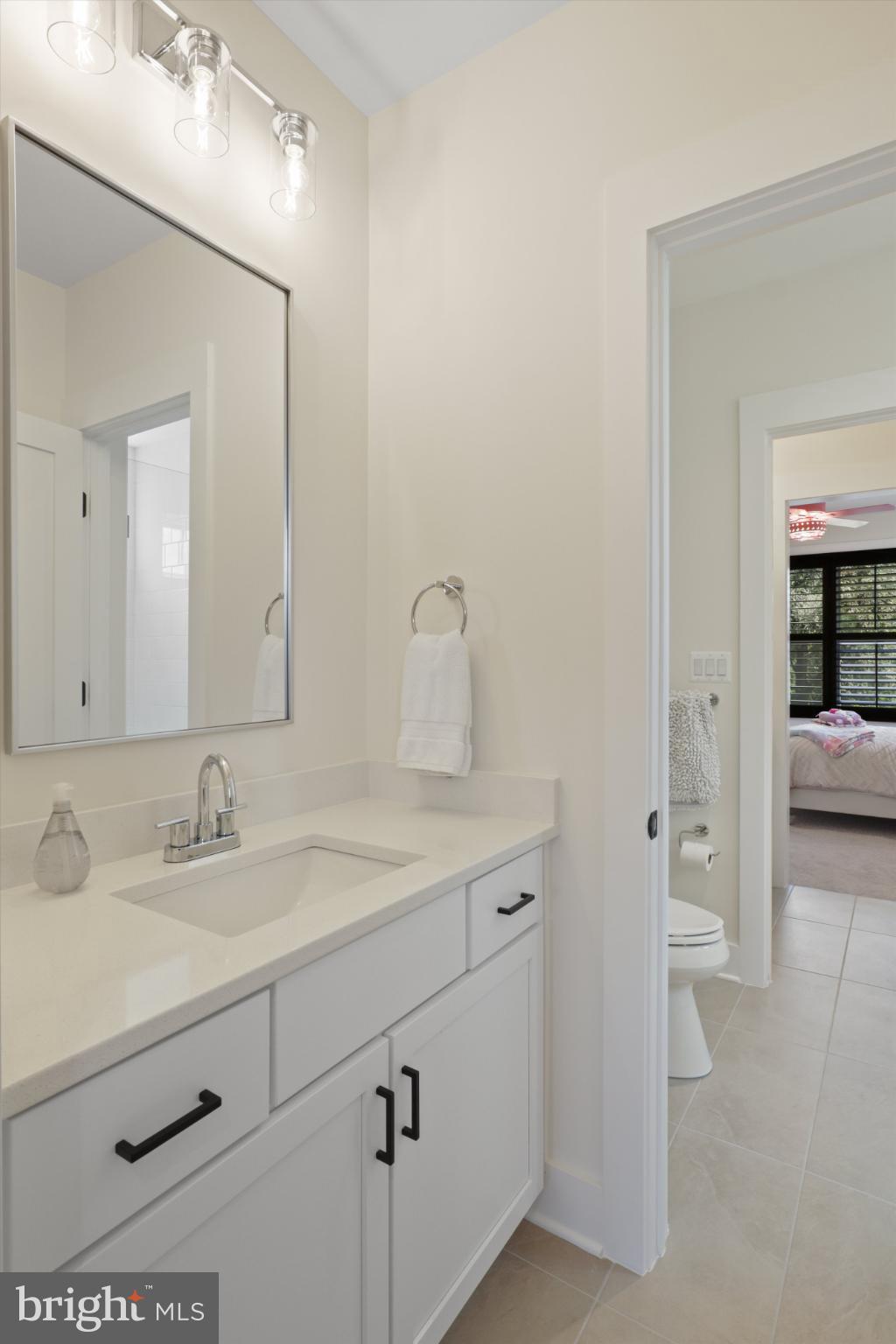 GLEN HILLS - Residential