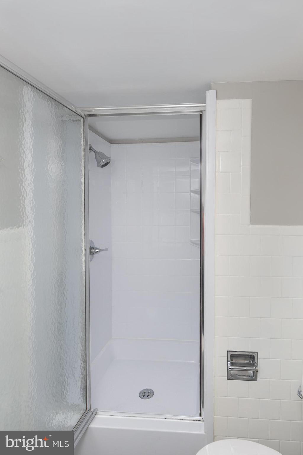 SUBURBIA - Residential