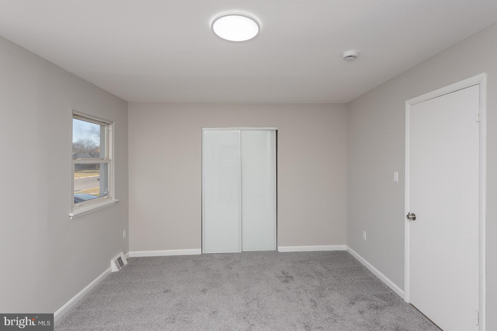 SUBURBIA - Residential