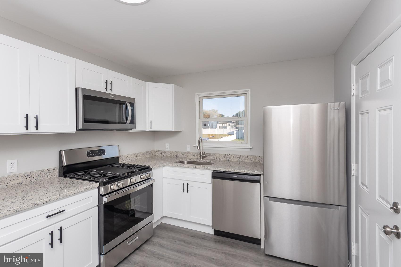 SUBURBIA - Residential