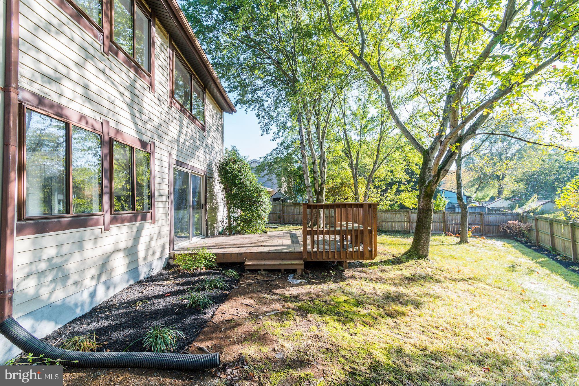 STONEYBROOKE - Residential