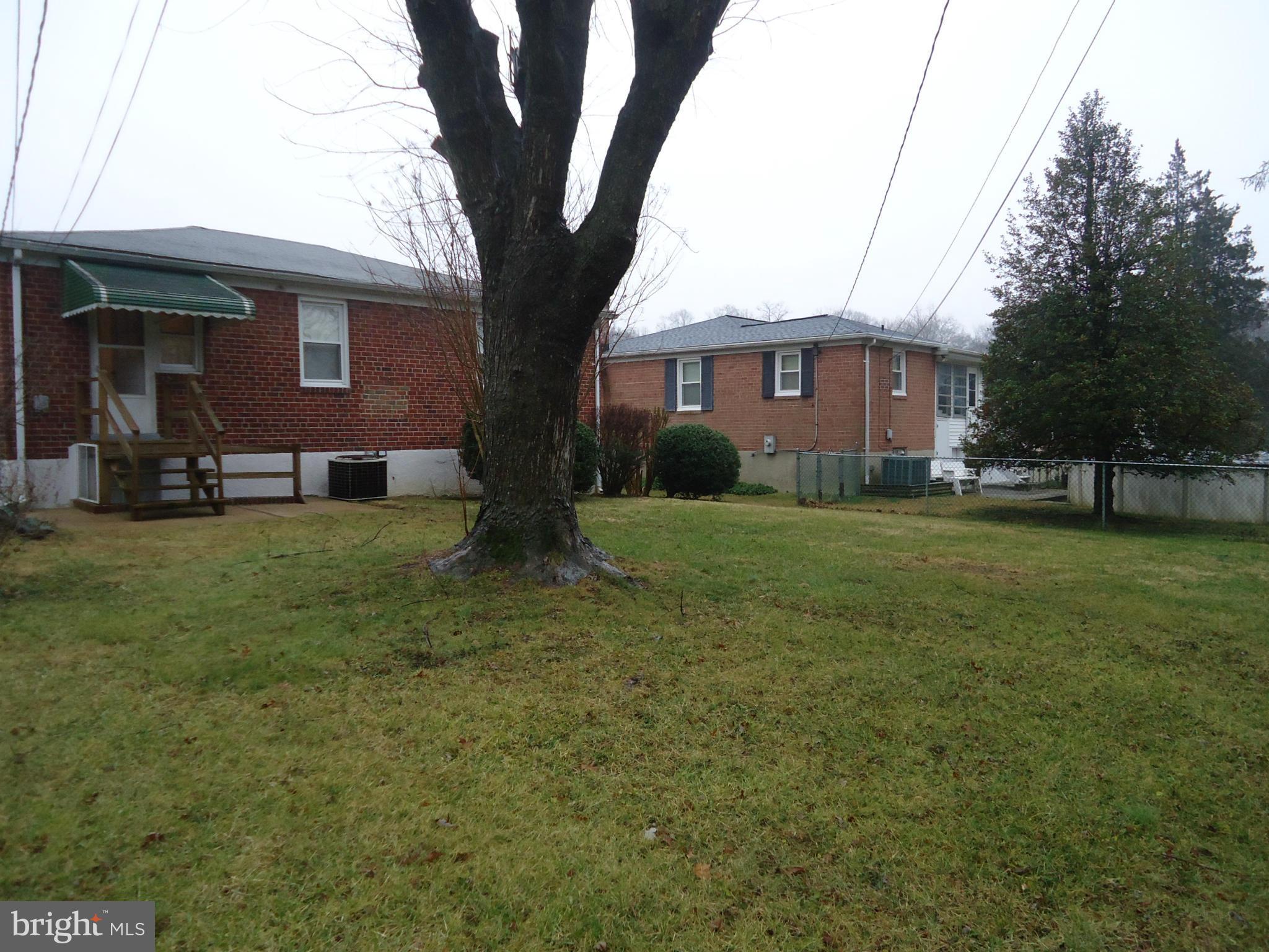 COLONIAL GARDENS - Residential