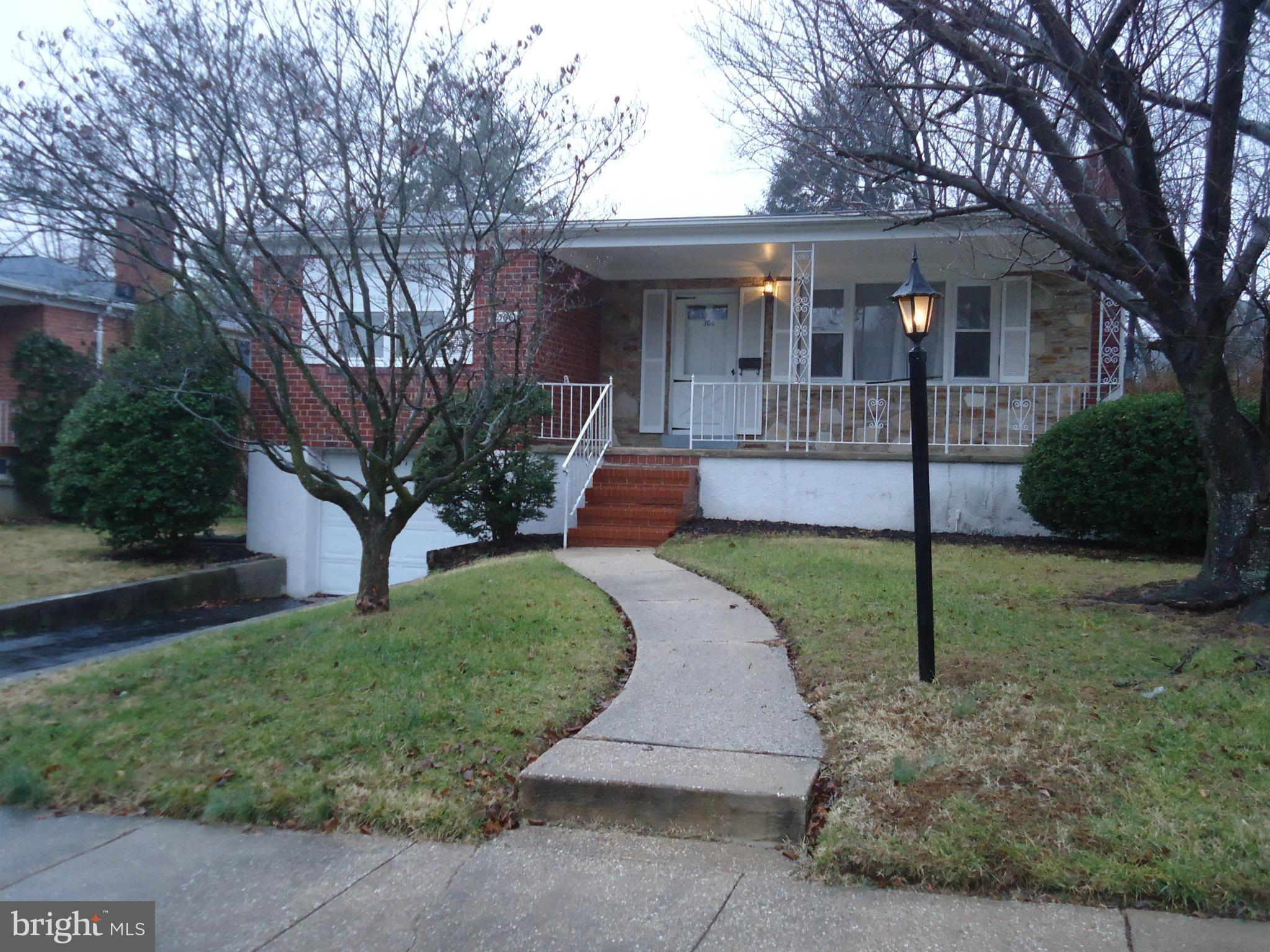 COLONIAL GARDENS - Residential