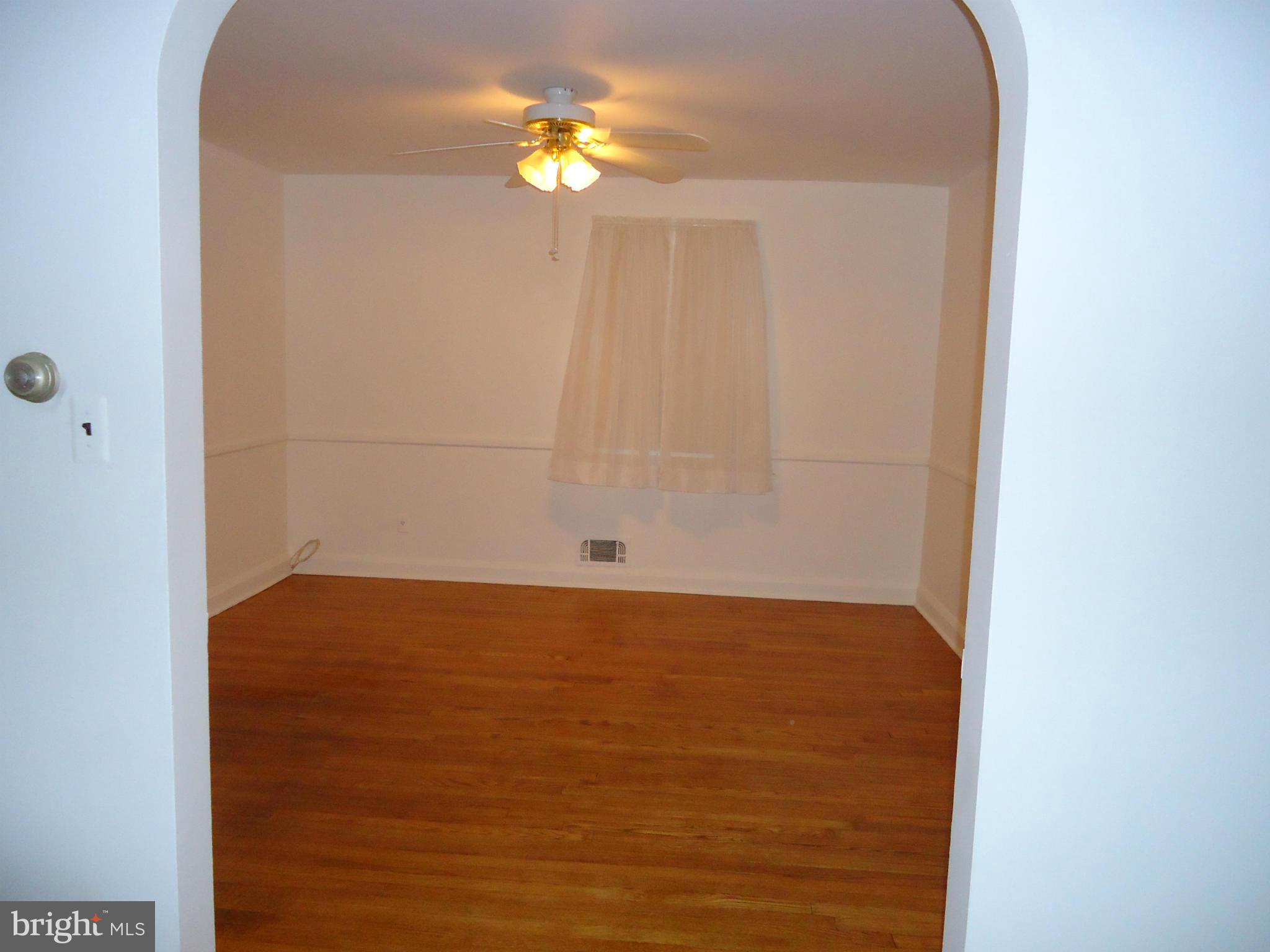 COLONIAL GARDENS - Residential